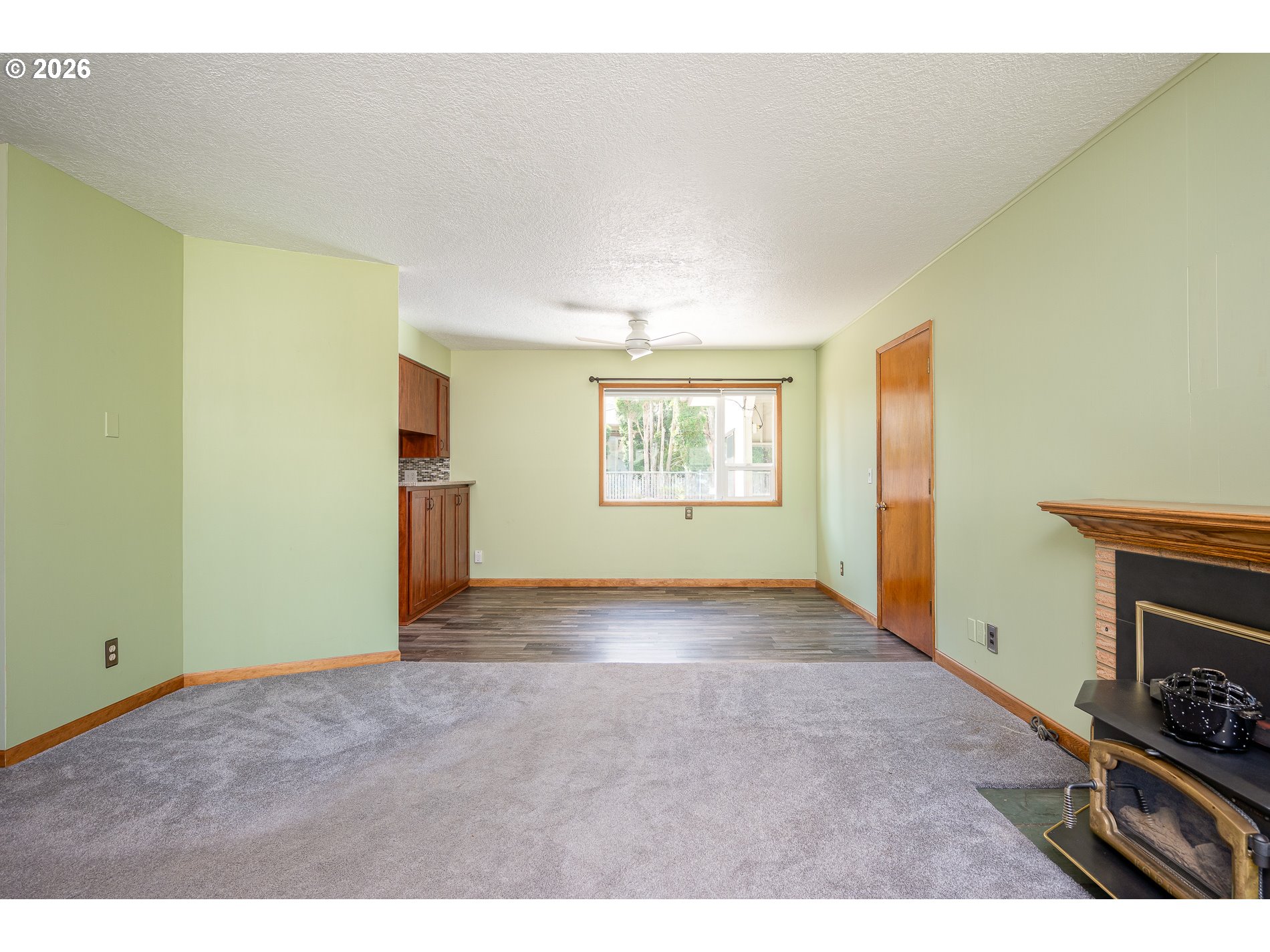910 Cornell Ave Property Photo 17