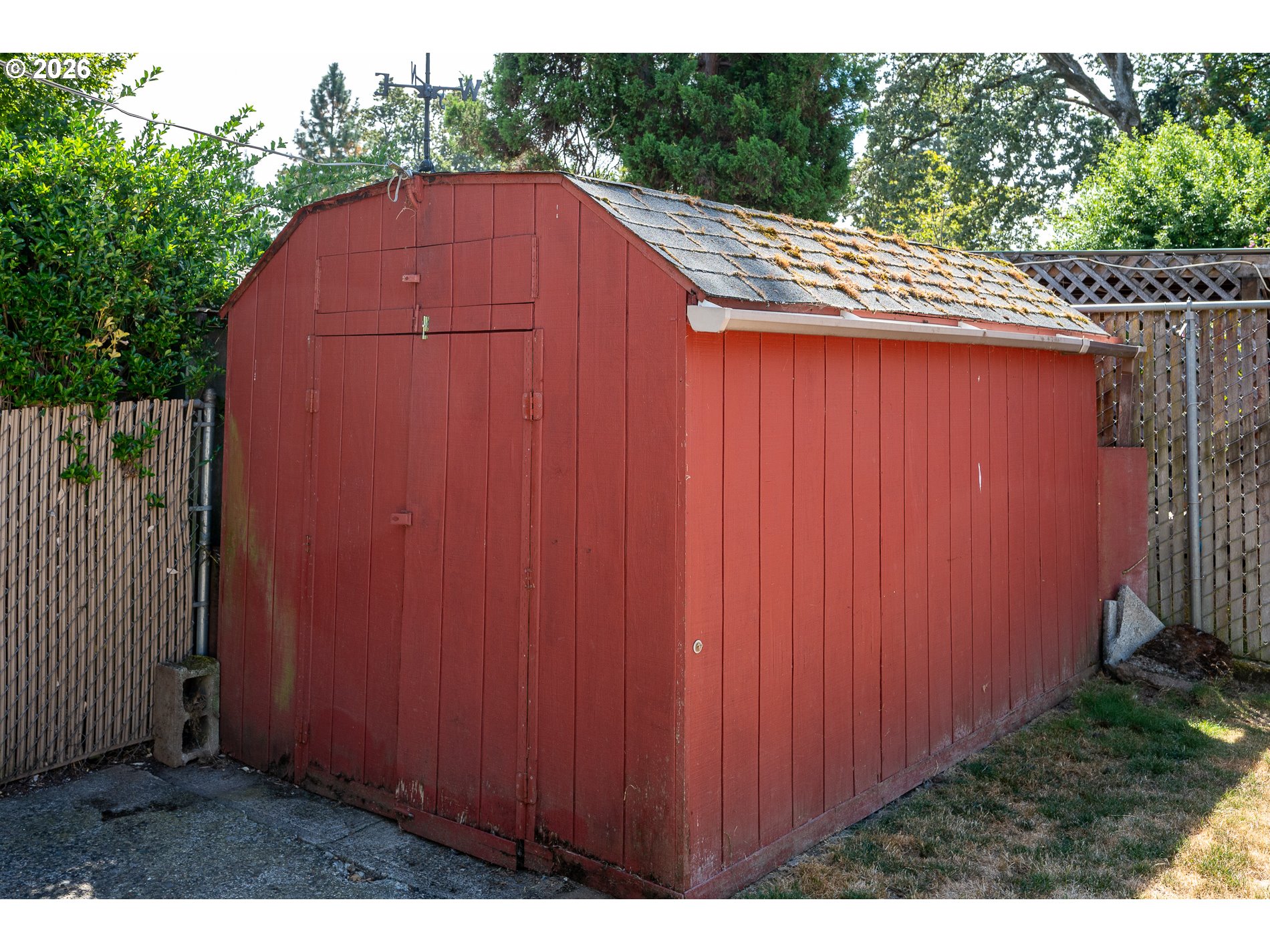 910 Cornell Ave Property Photo 46