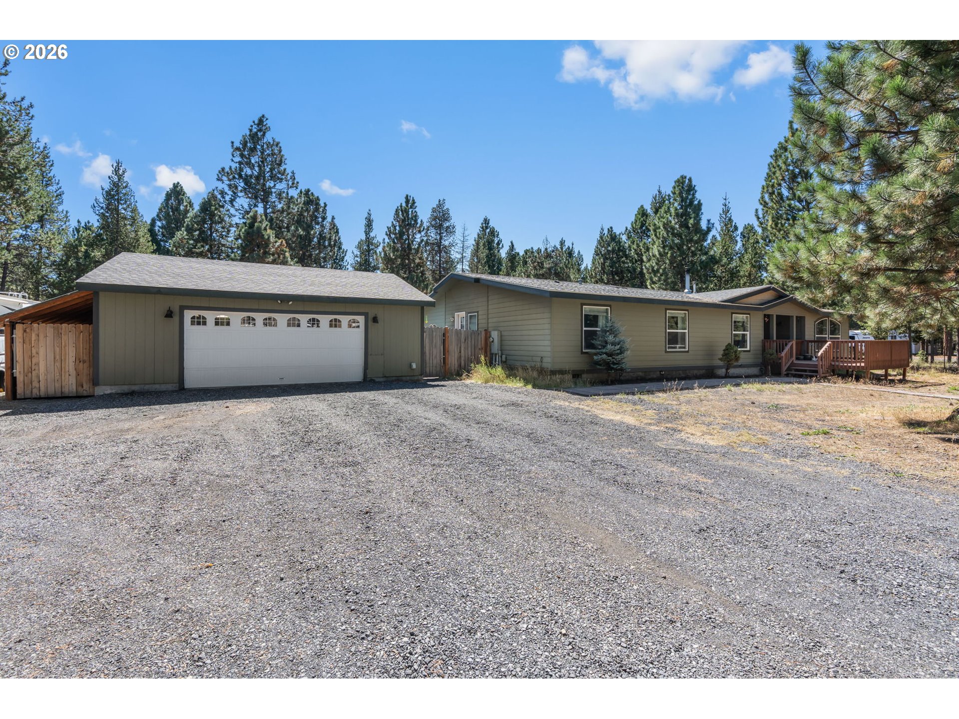 15781 Lava Dr Property Photo 4