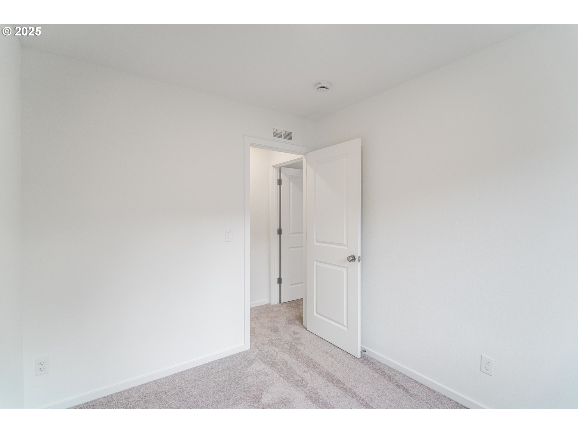 651 Minnesota St Property Photo 10