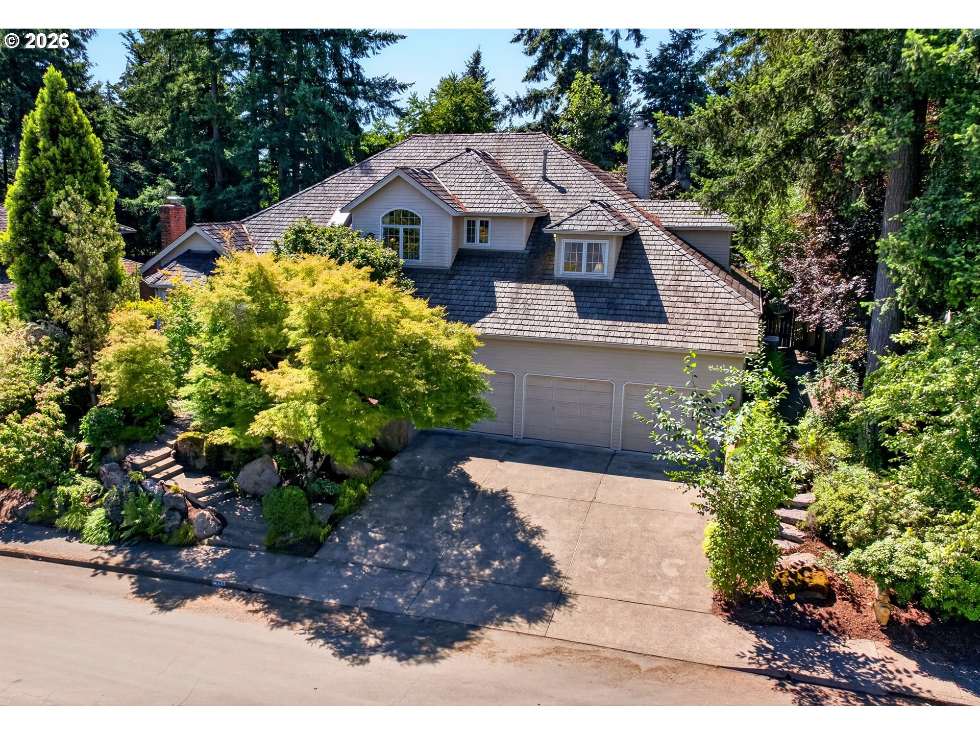 1334 TROON DR Property Photo 1