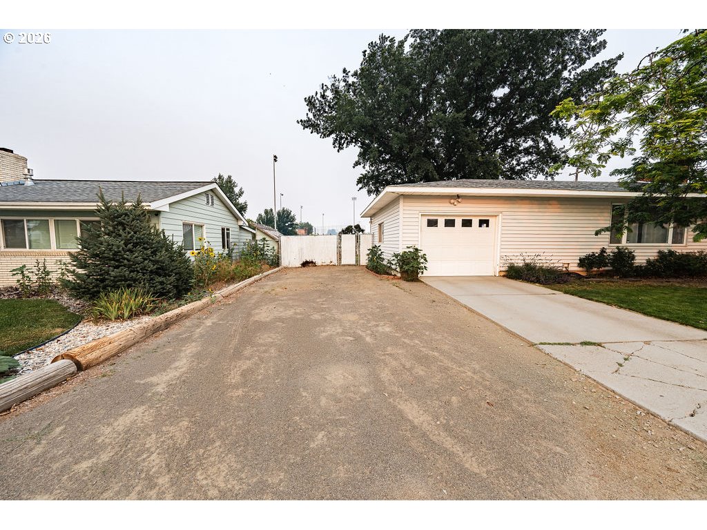 3480 8th Dr Property Photo 27