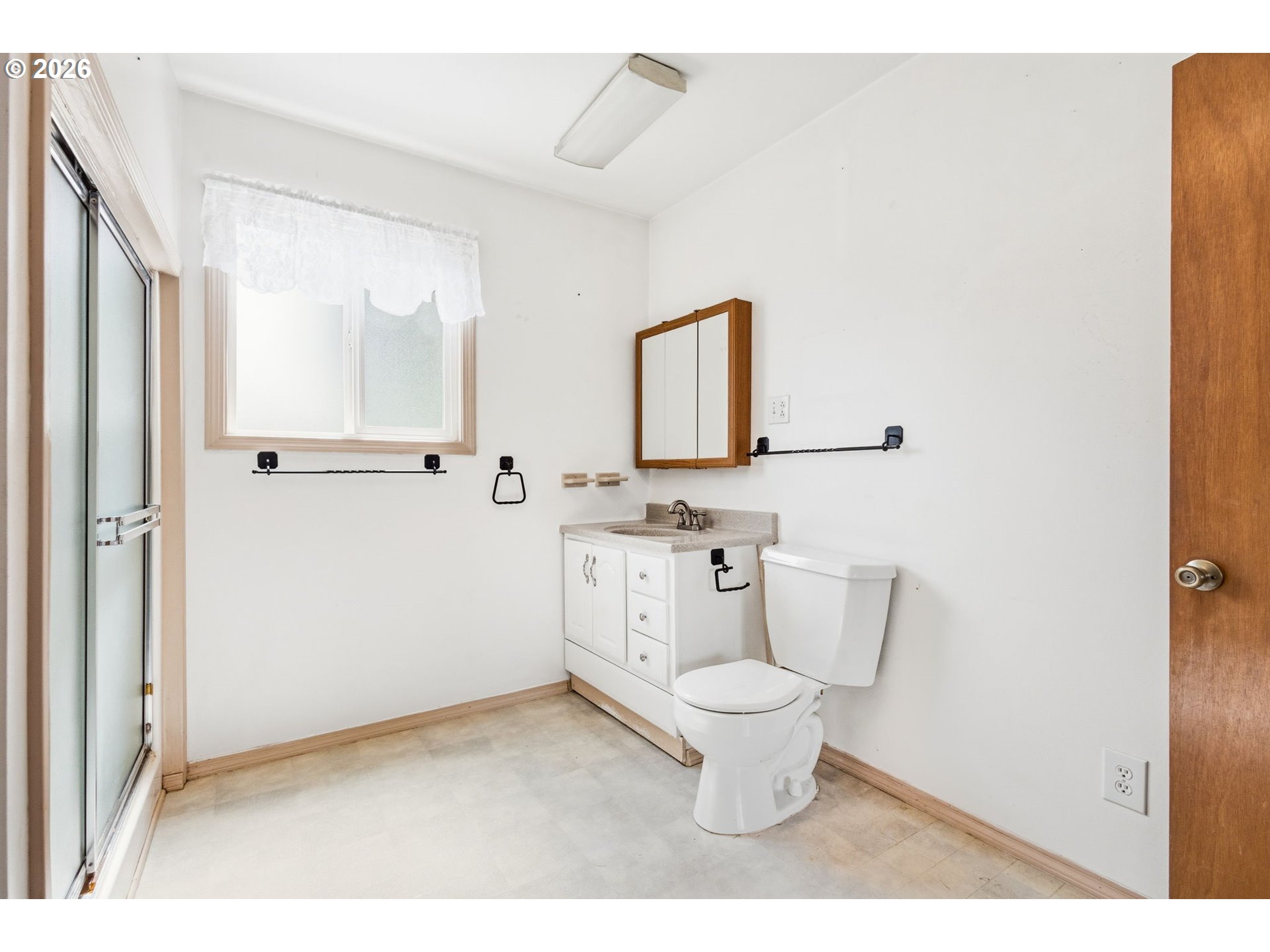 27148 Rowell Hill Rd Property Photo 5