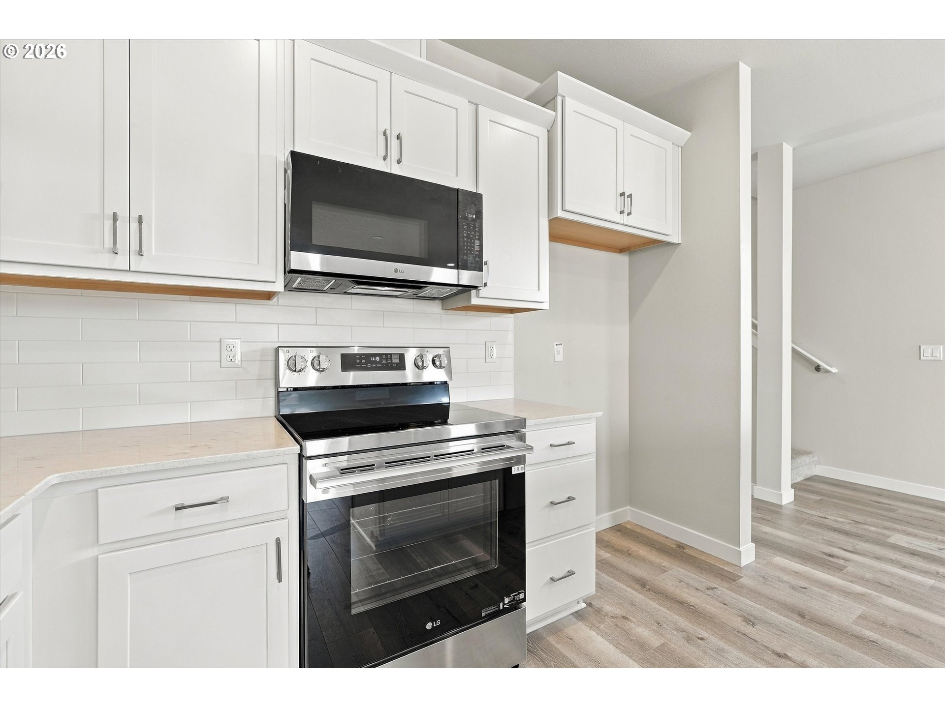 688 5th Property Photo 11