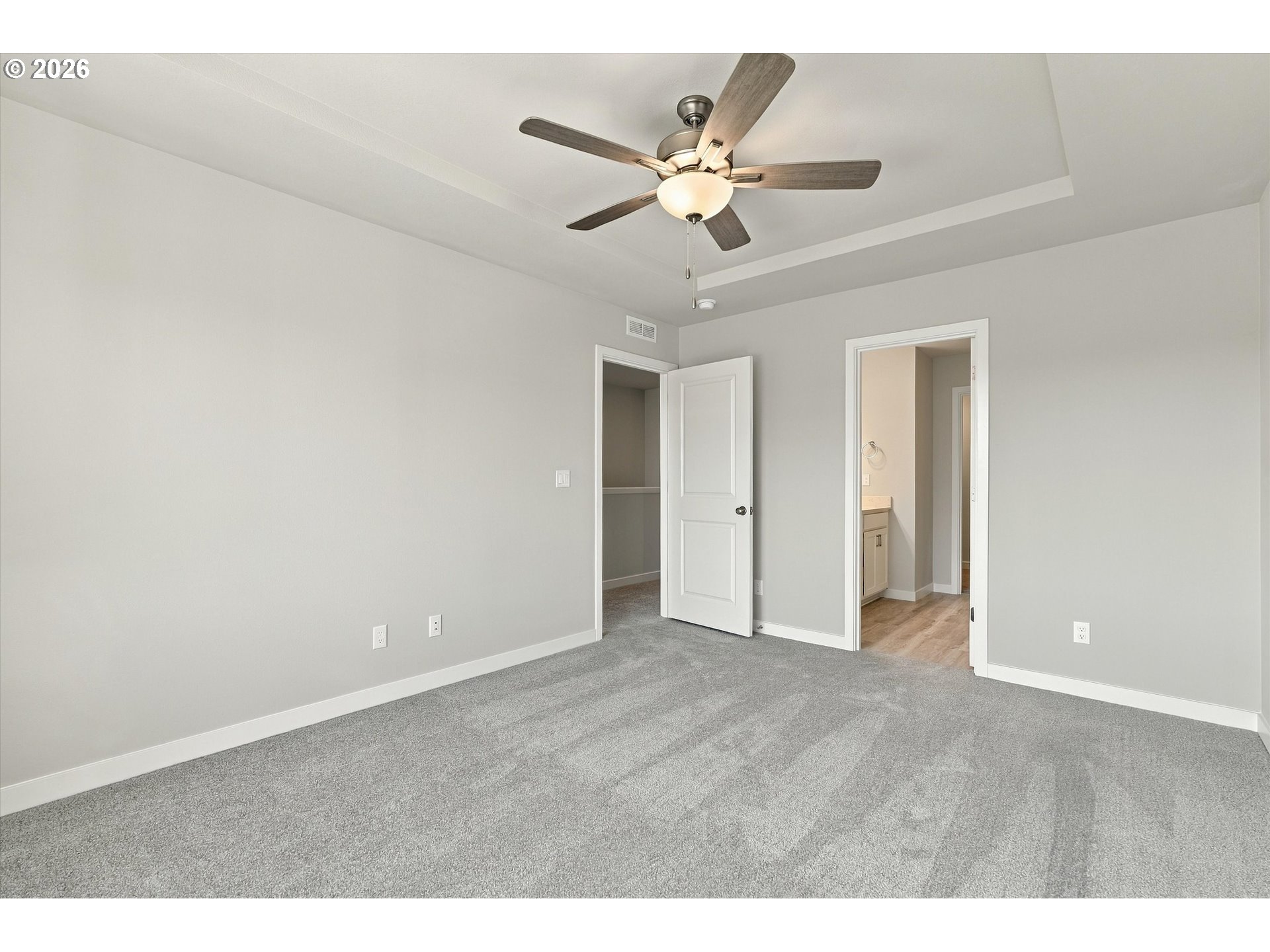 688 5th Property Photo 19