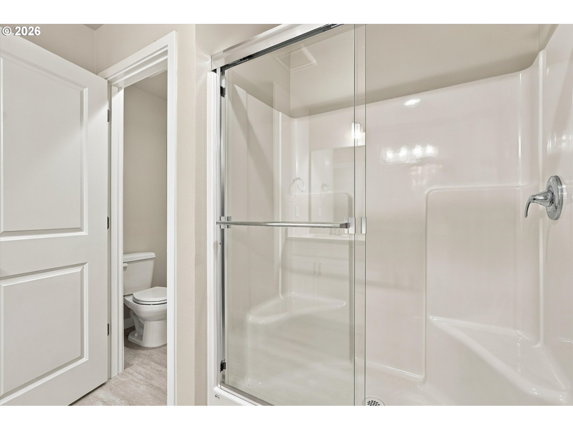 688 5th Property Photo 21