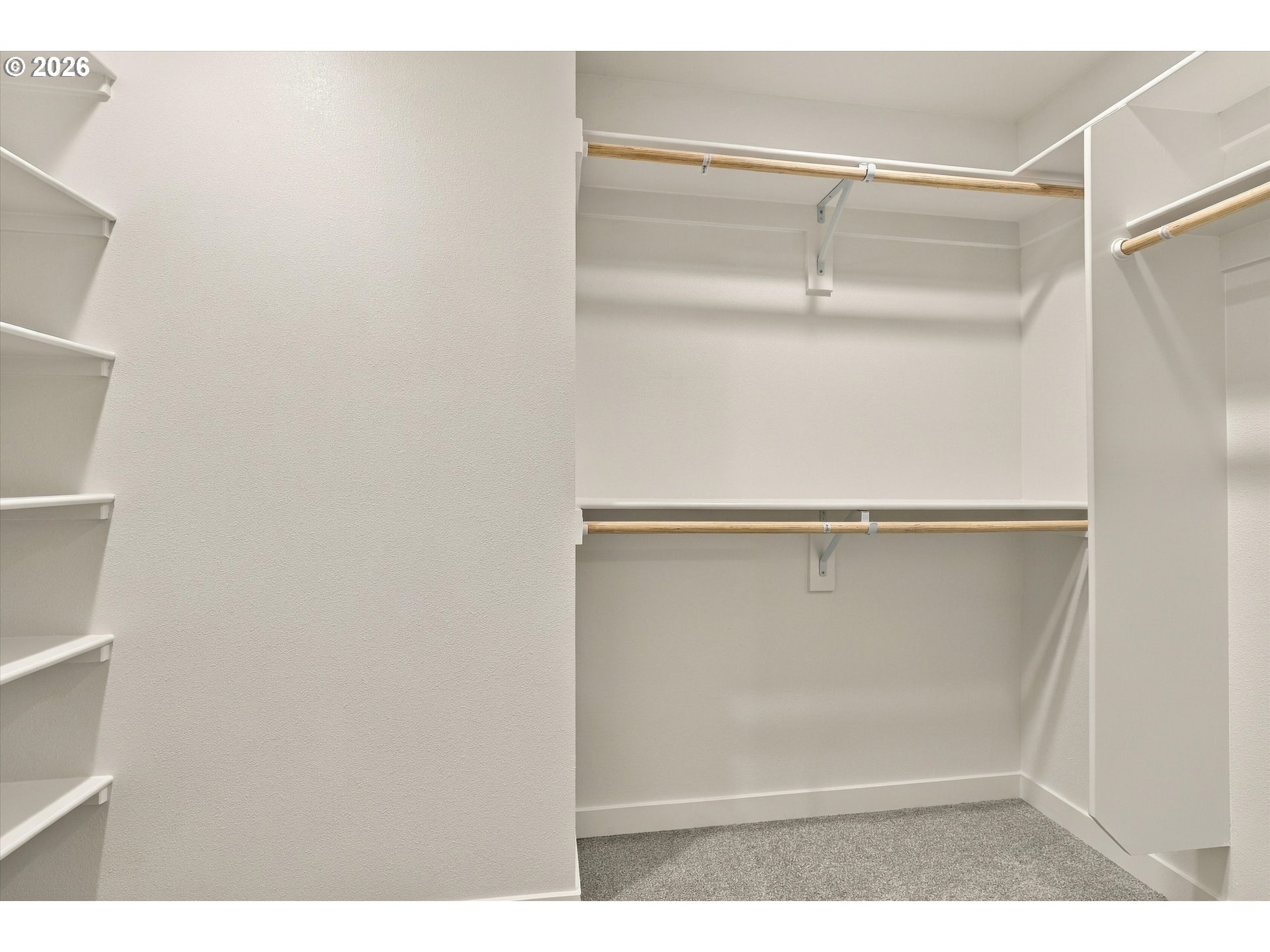 688 5th Property Photo 22