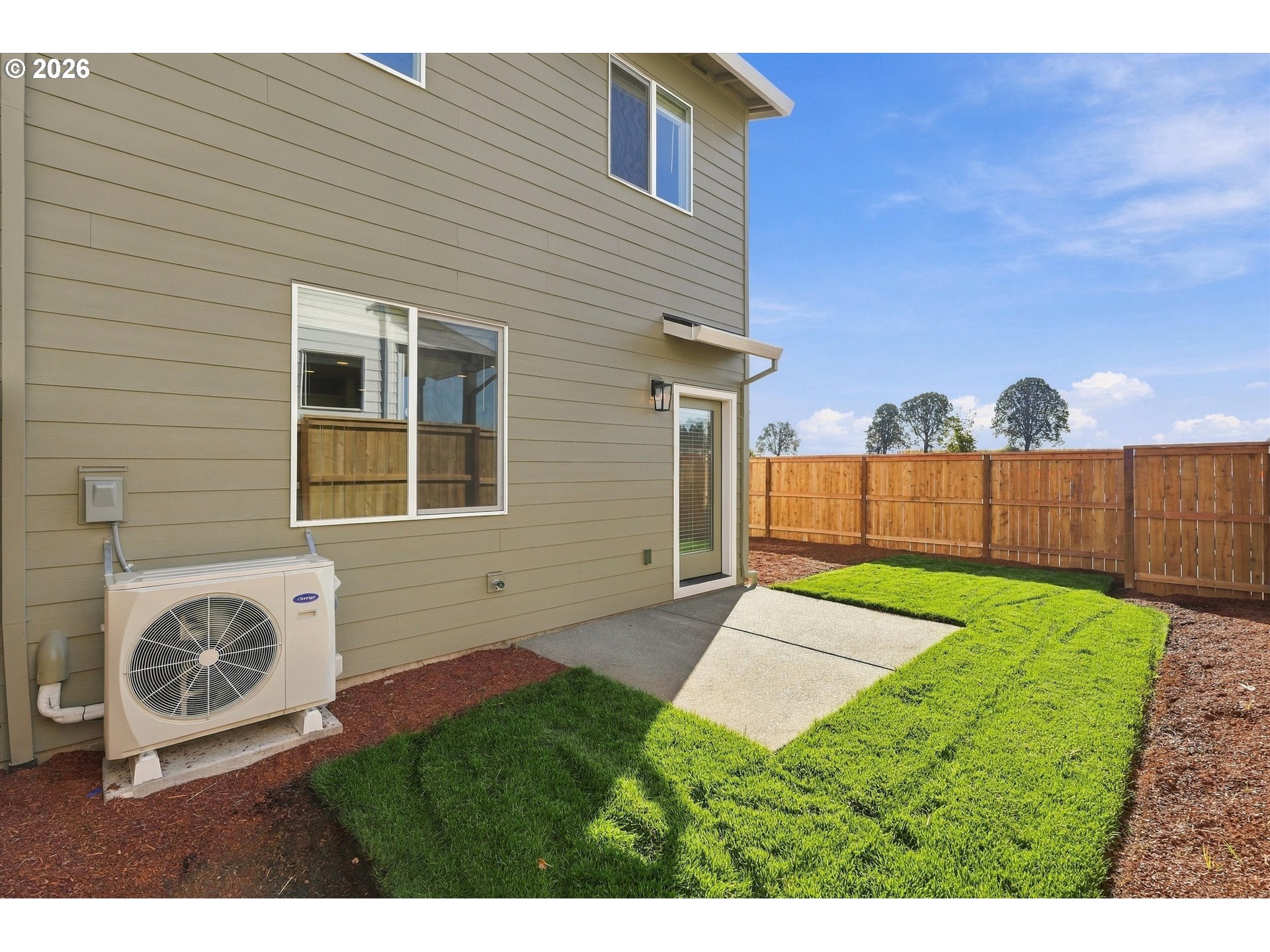 688 5th Property Photo 31