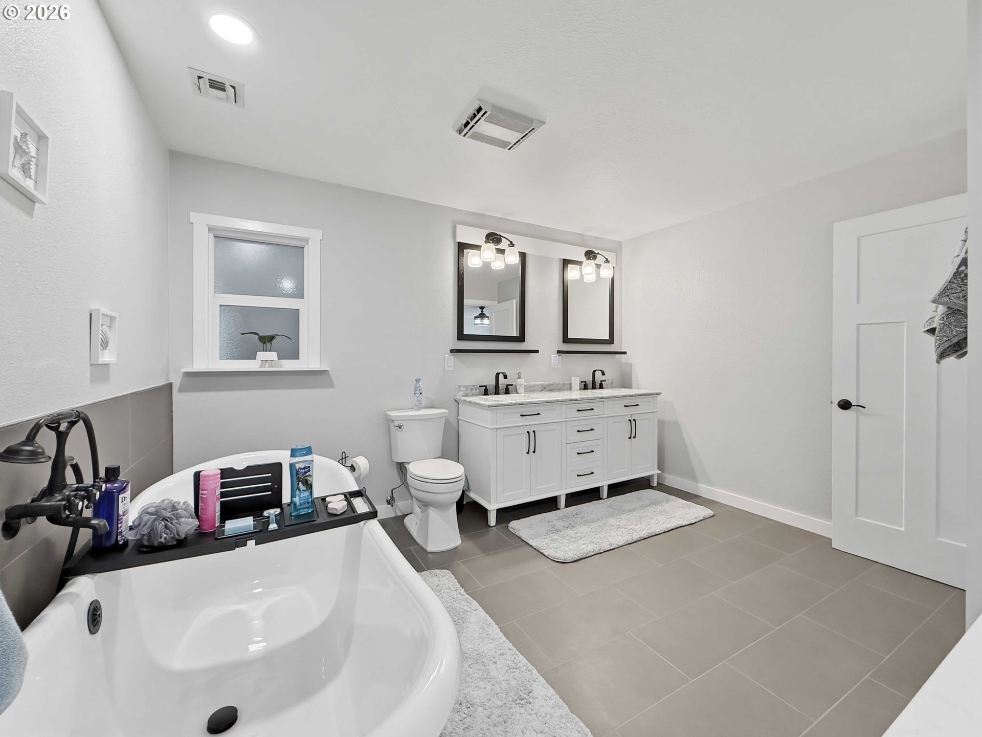 16009 Hannan Ln Property Photo 17
