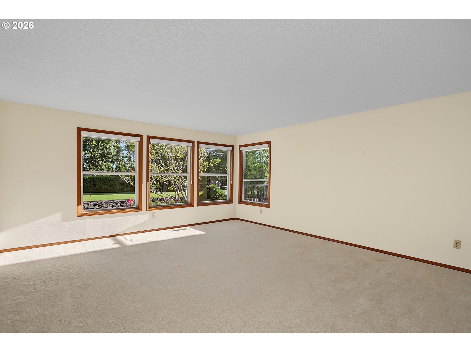 15705 Se 34th Cir Property Photo 7
