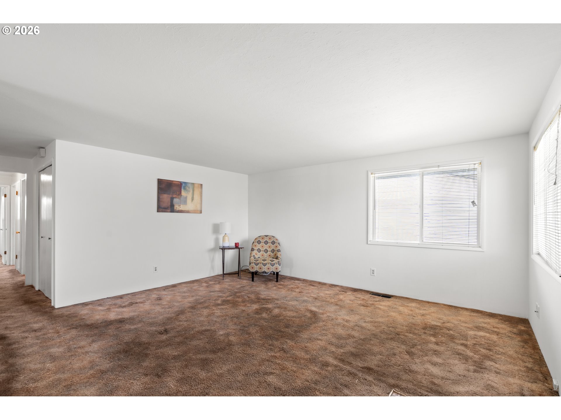 235 W Highland Ave Property Photo 4
