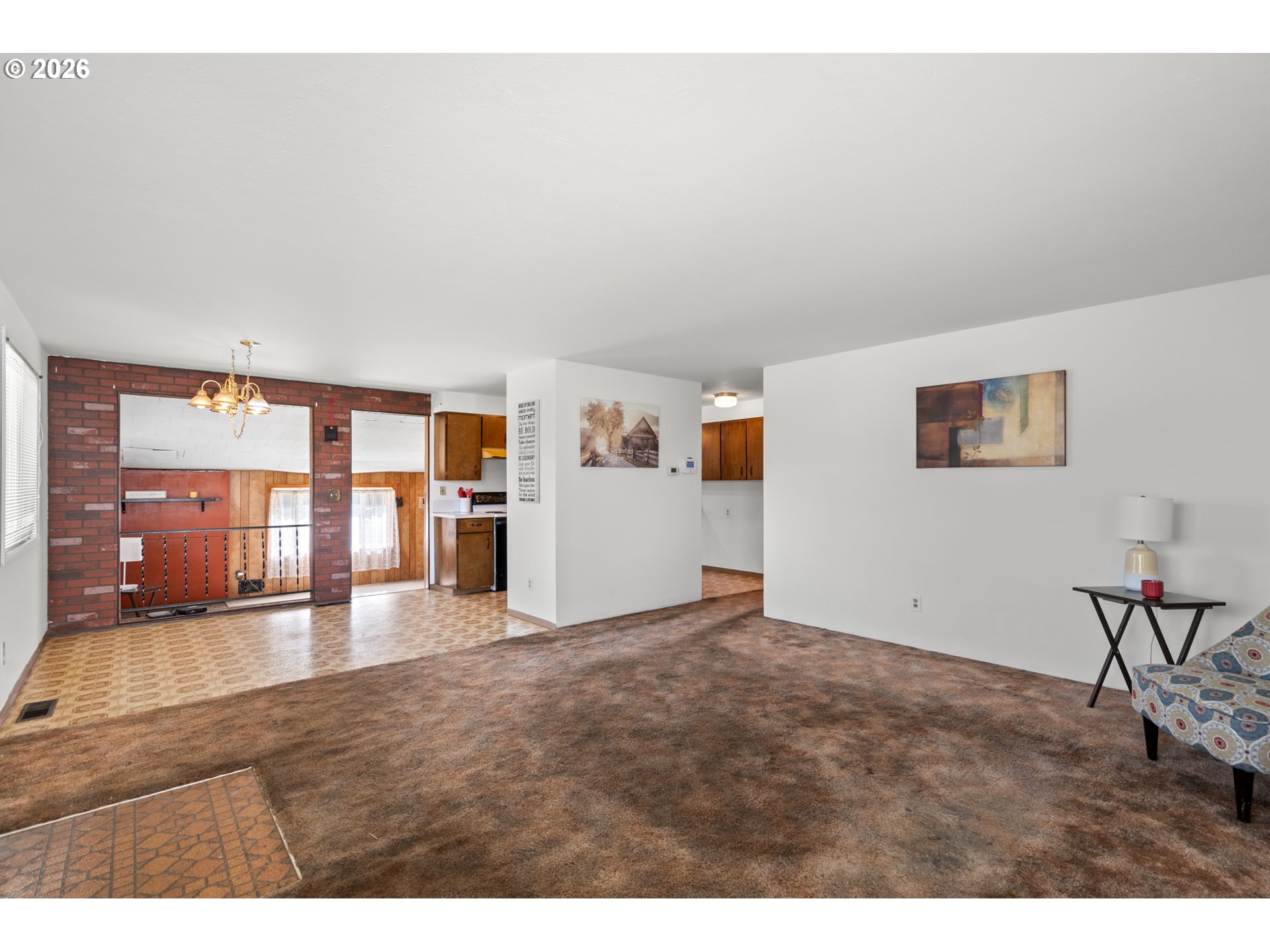 235 W Highland Ave Property Photo 5