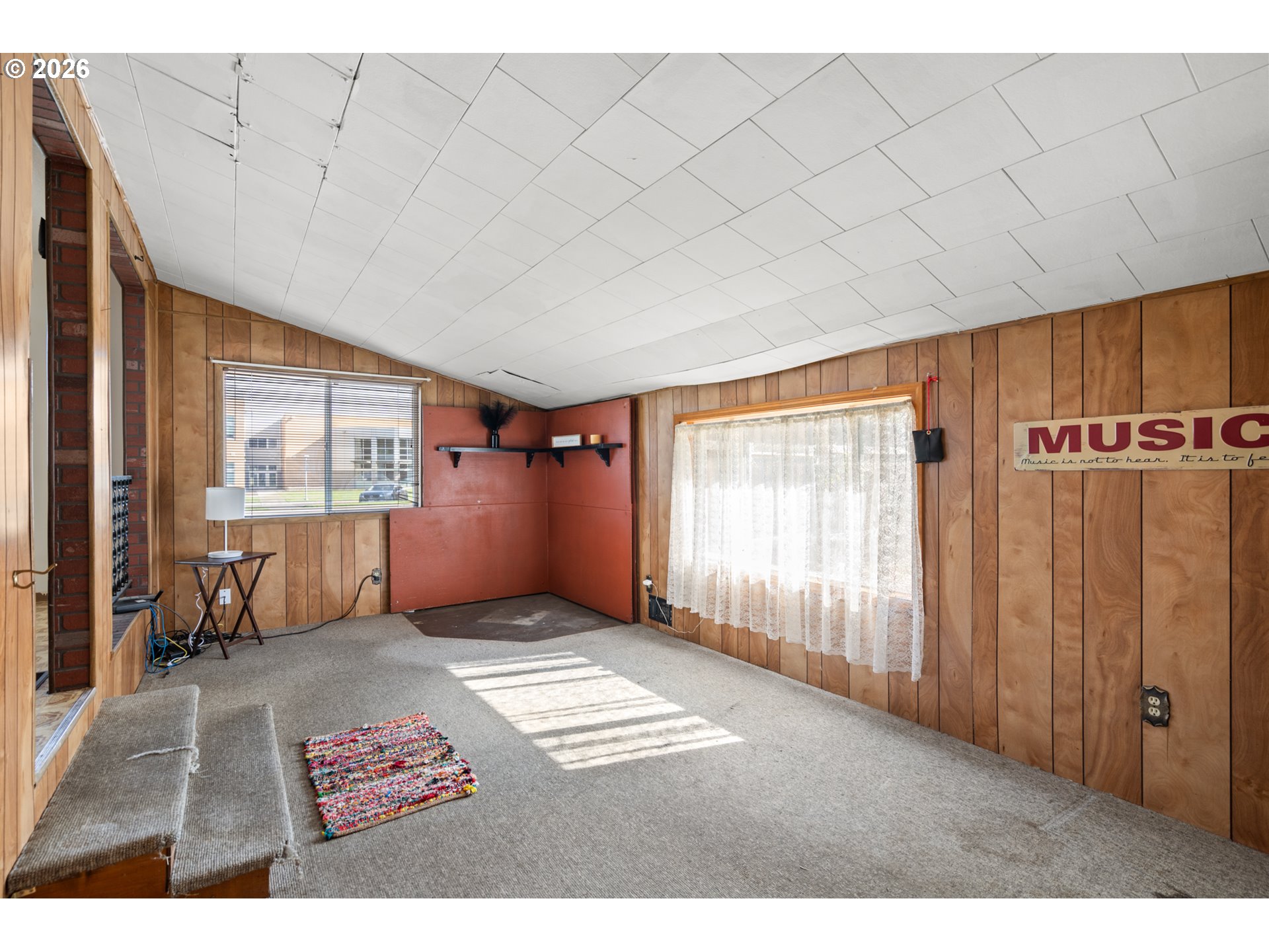 235 W Highland Ave Property Photo 14