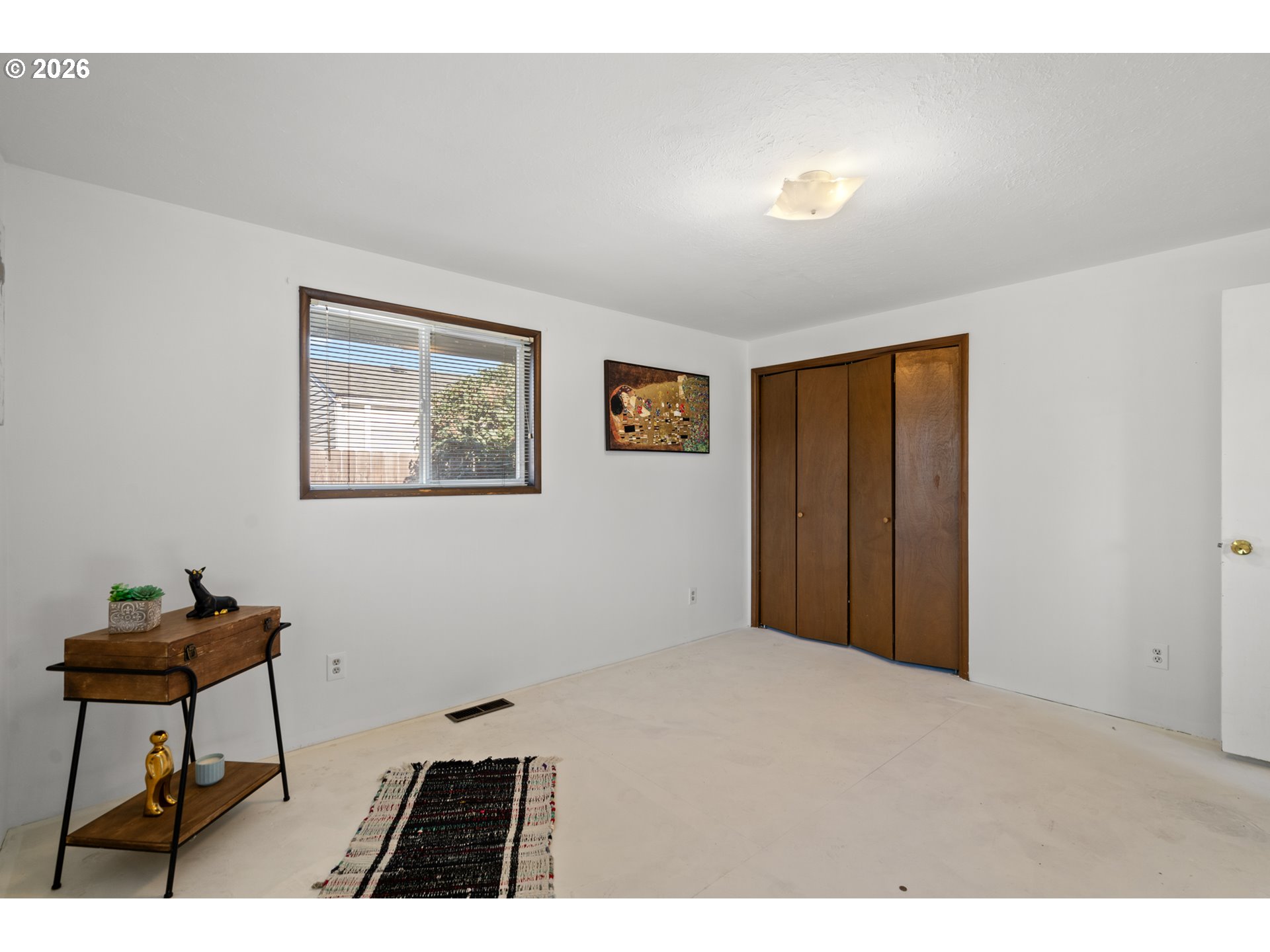 235 W Highland Ave Property Photo 20