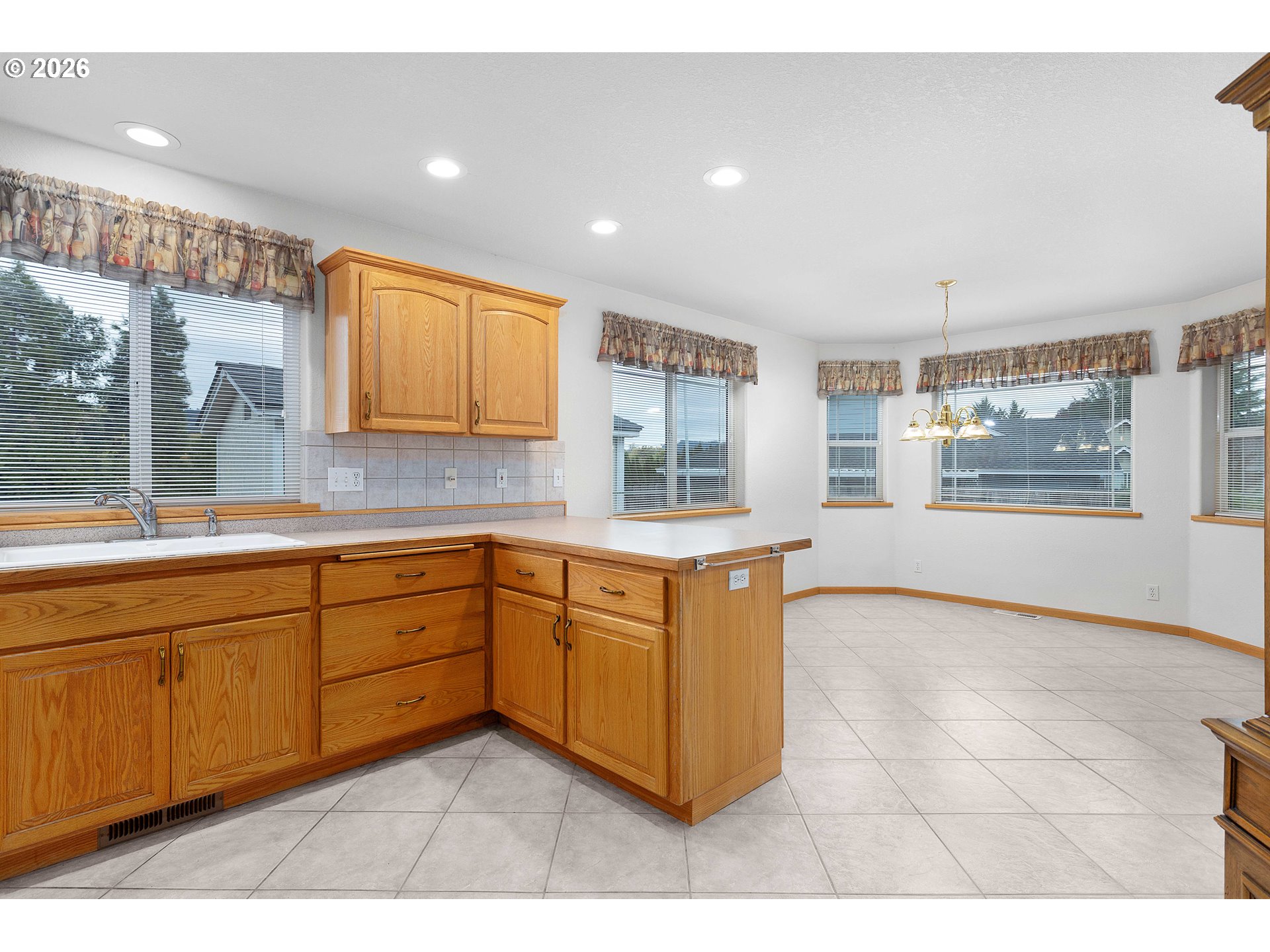 119 Lilly Ct Property Photo 6