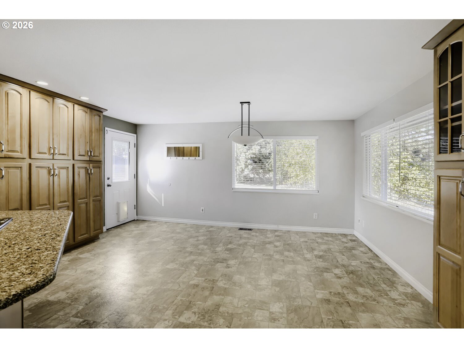 20460 Nw Rock Creek Blvd Property Photo 11