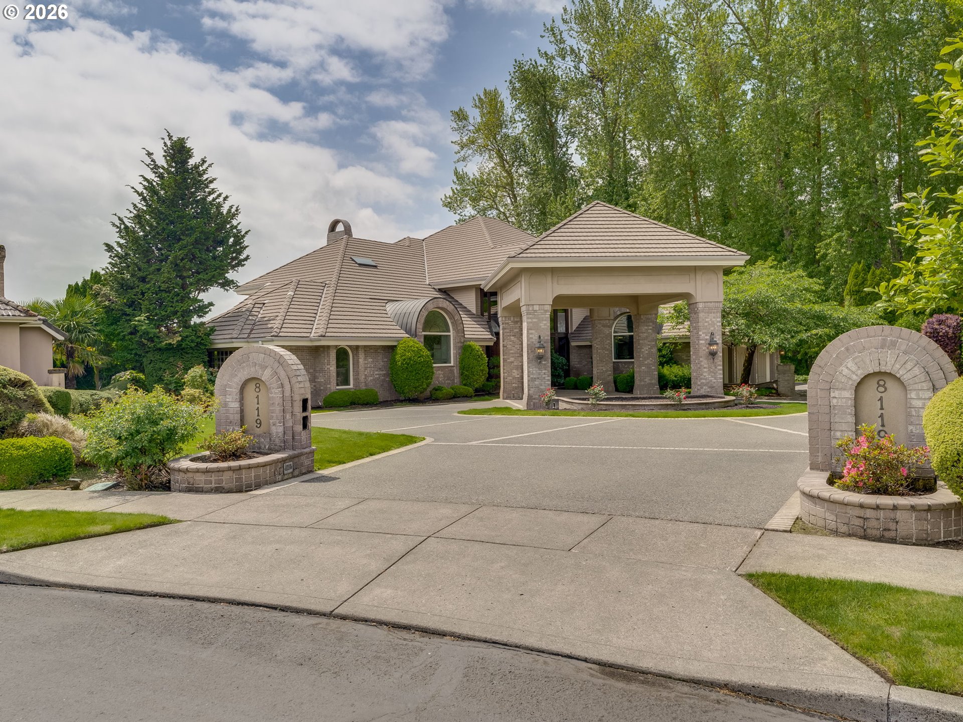 8119 Se Lieser Point Dr Property Photo 3