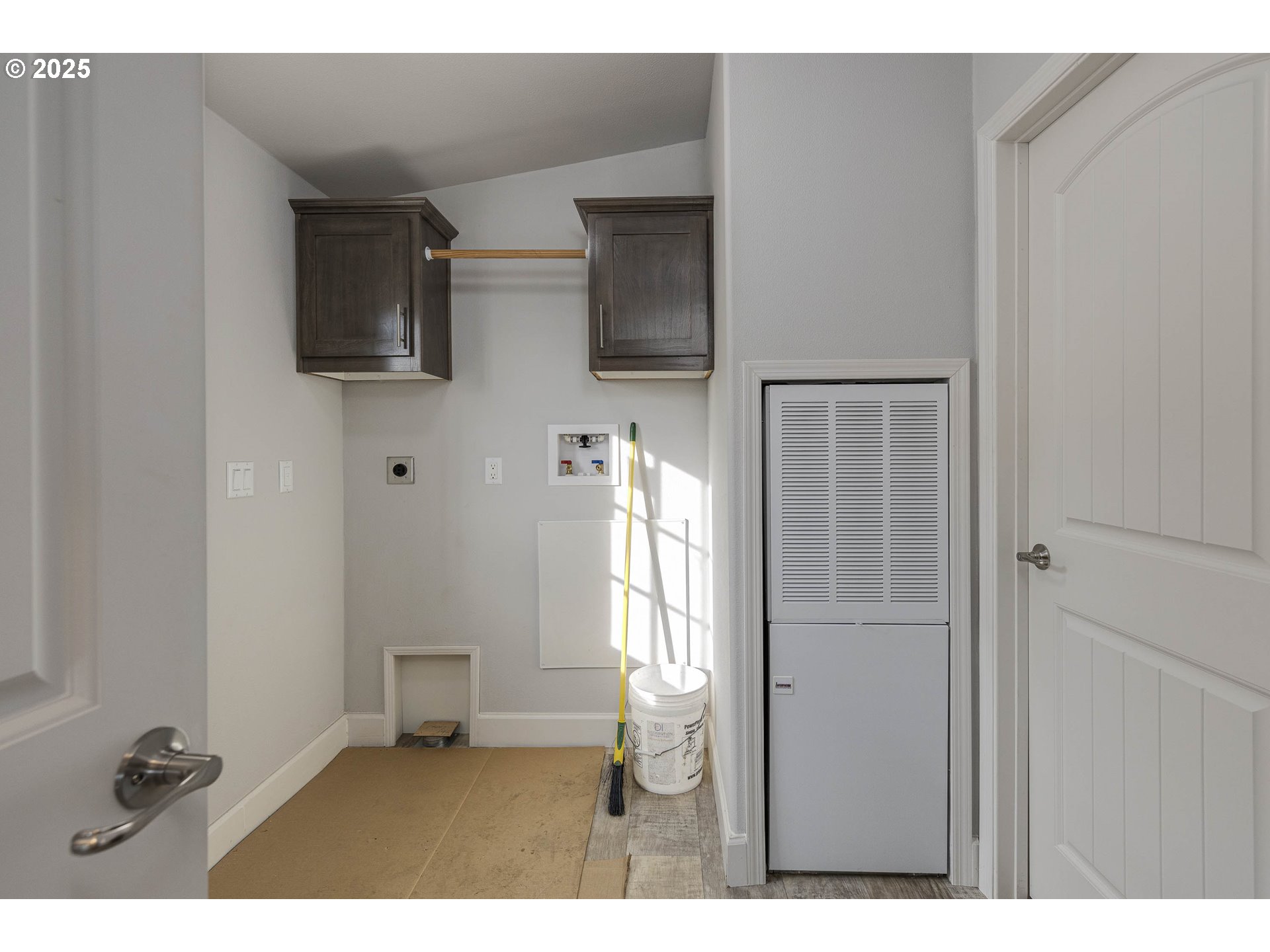 25110 Sw Red Prairie Rd Property Photo 18