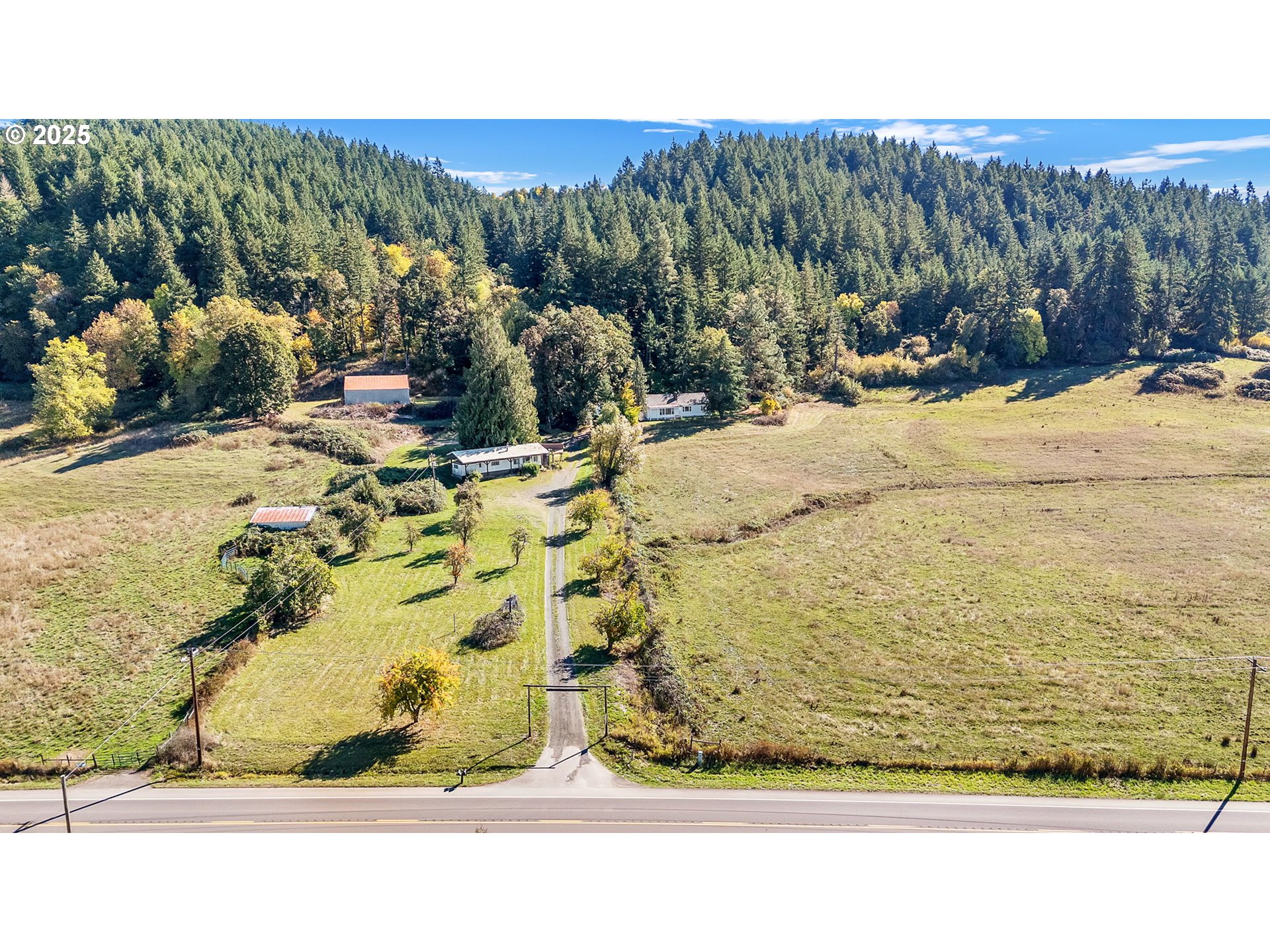 26900 Crow Rd Property Photo 5