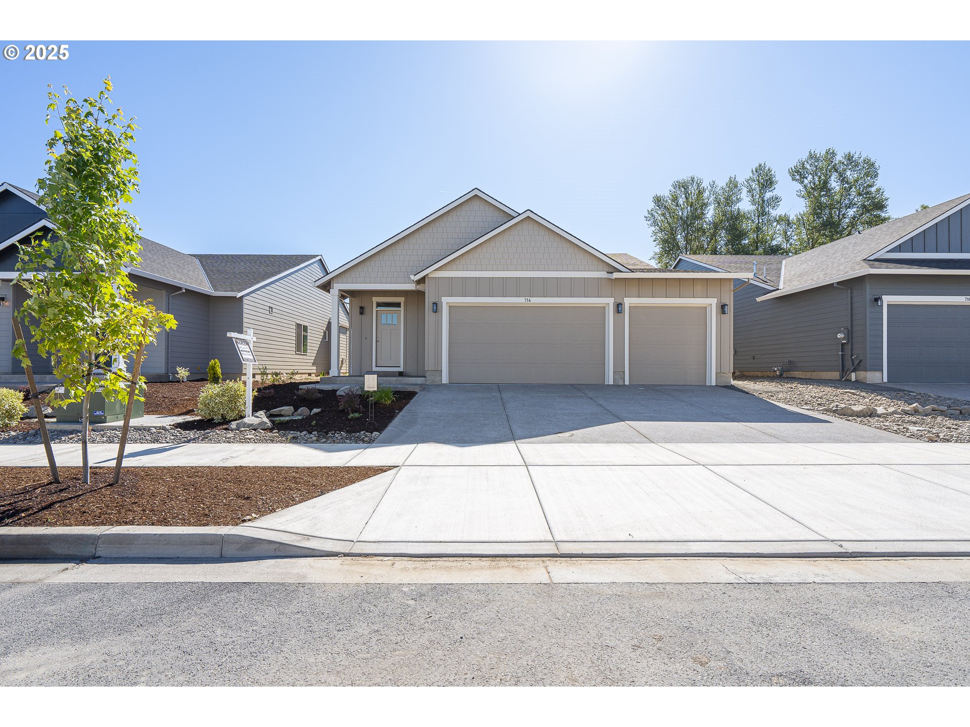 714 Tigerlily St Property Photo 1