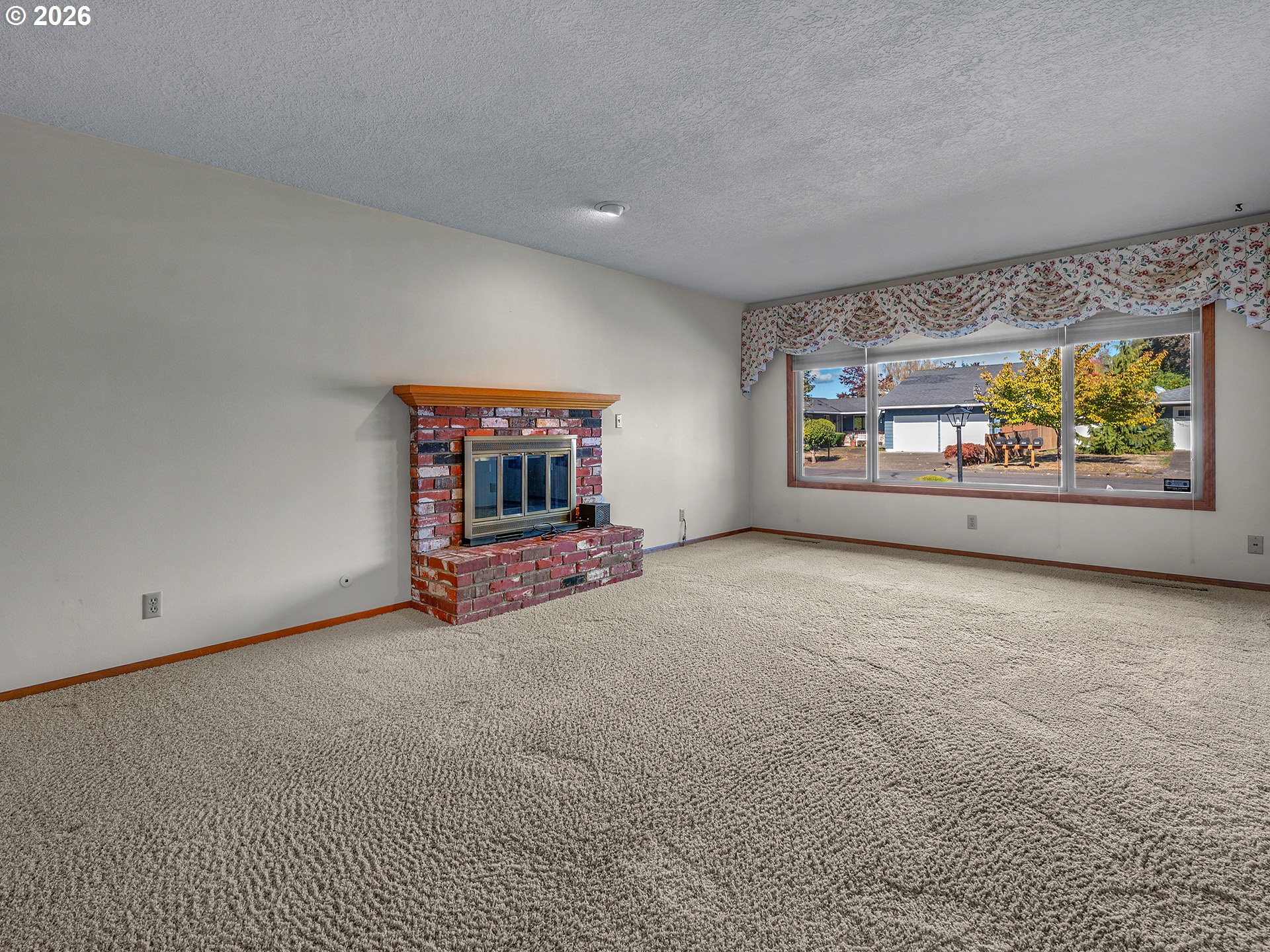 1260 Ne Oleander Ln Property Photo 8