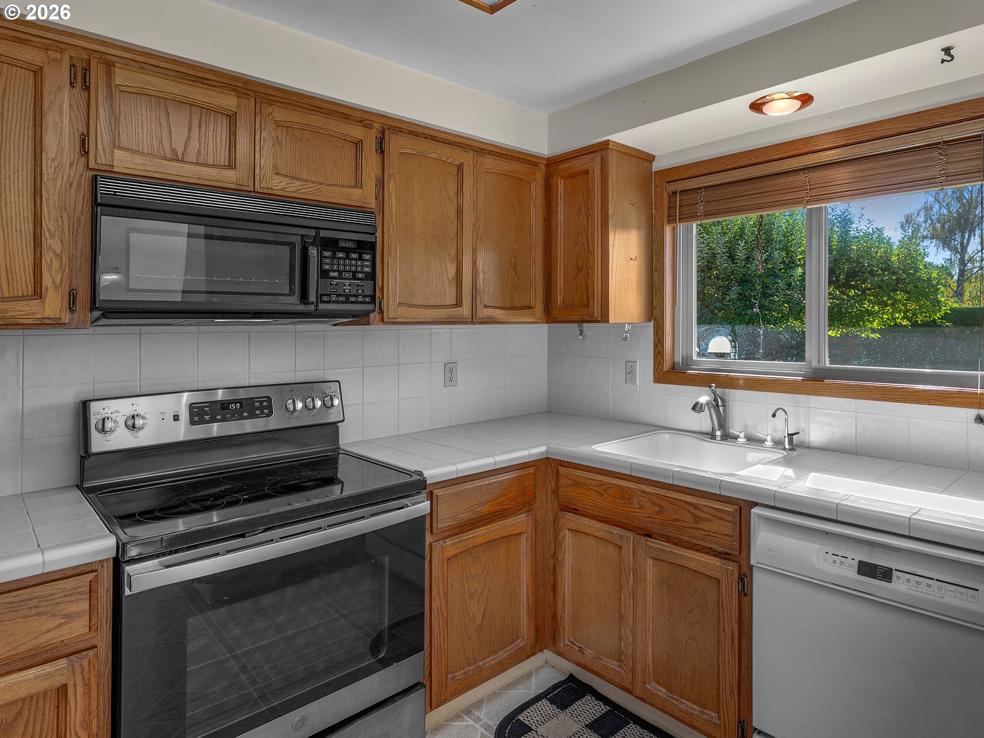 1260 Ne Oleander Ln Property Photo 13