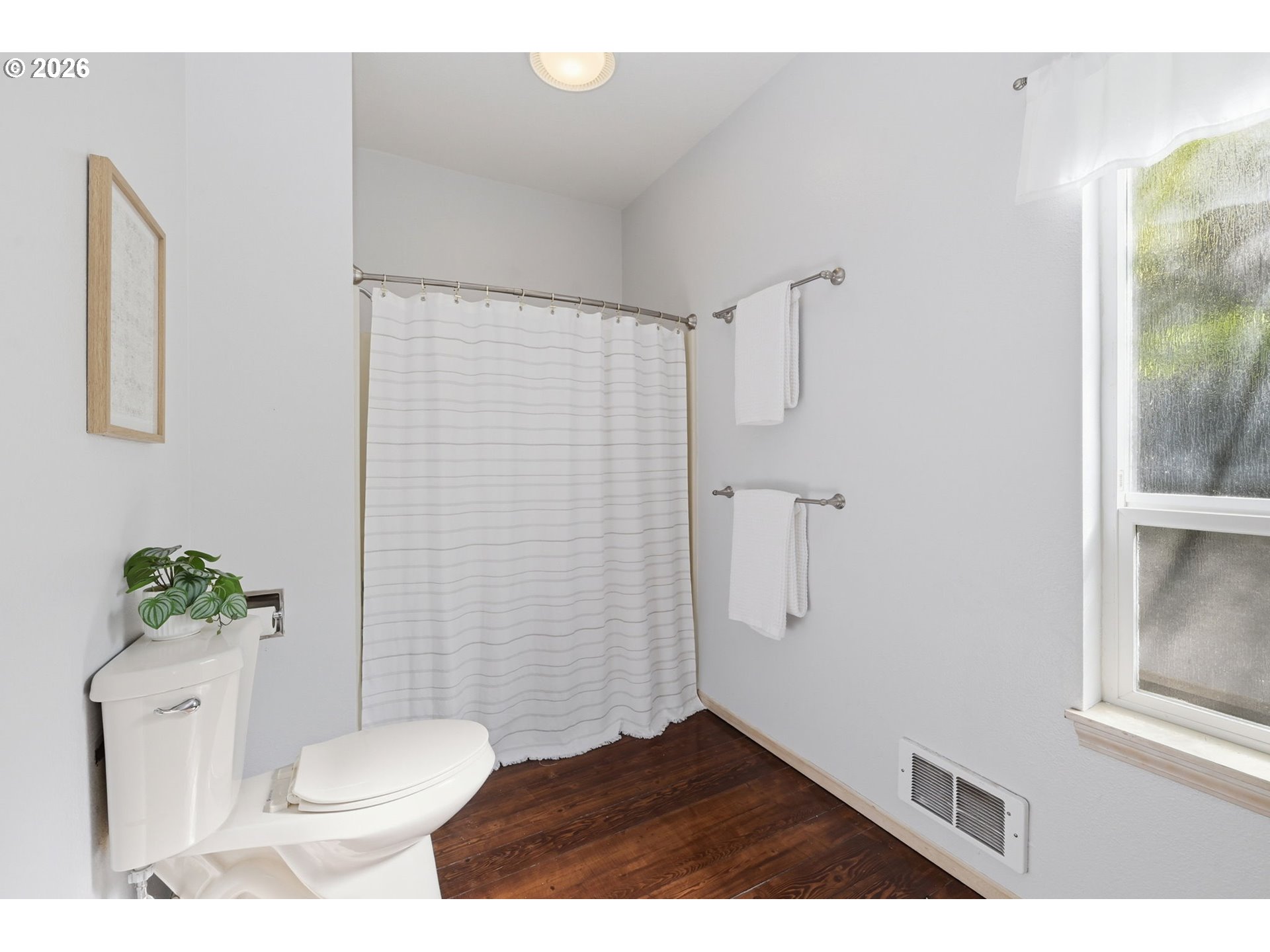 2942 Riverview St Property Photo 30
