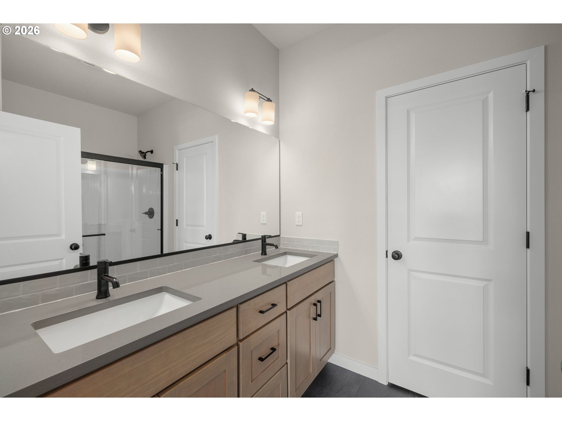 5065 Se Davis Rd Property Photo 33