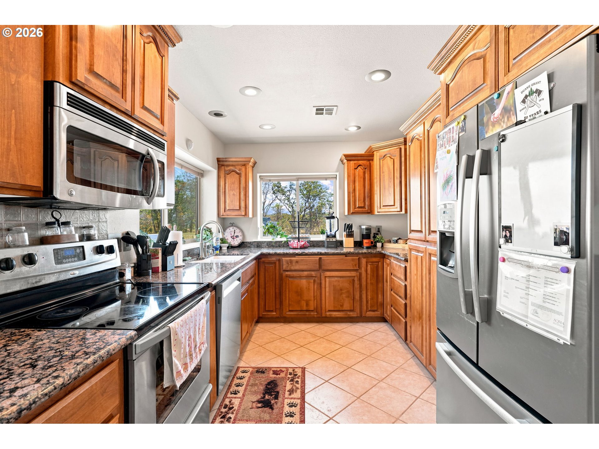 9700 Roberts Creek Rd Property Photo 16