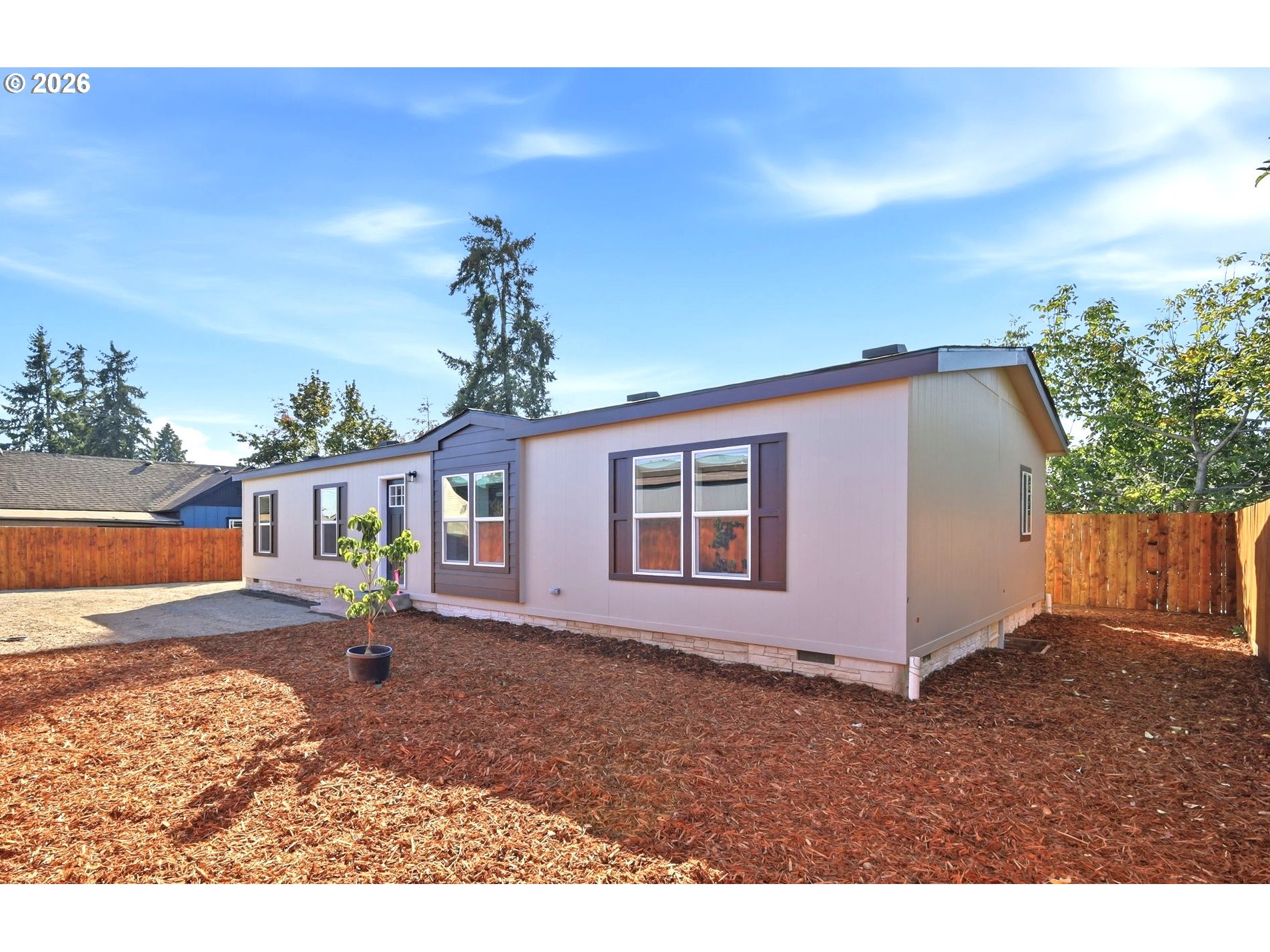 4920 E St Property Photo 1