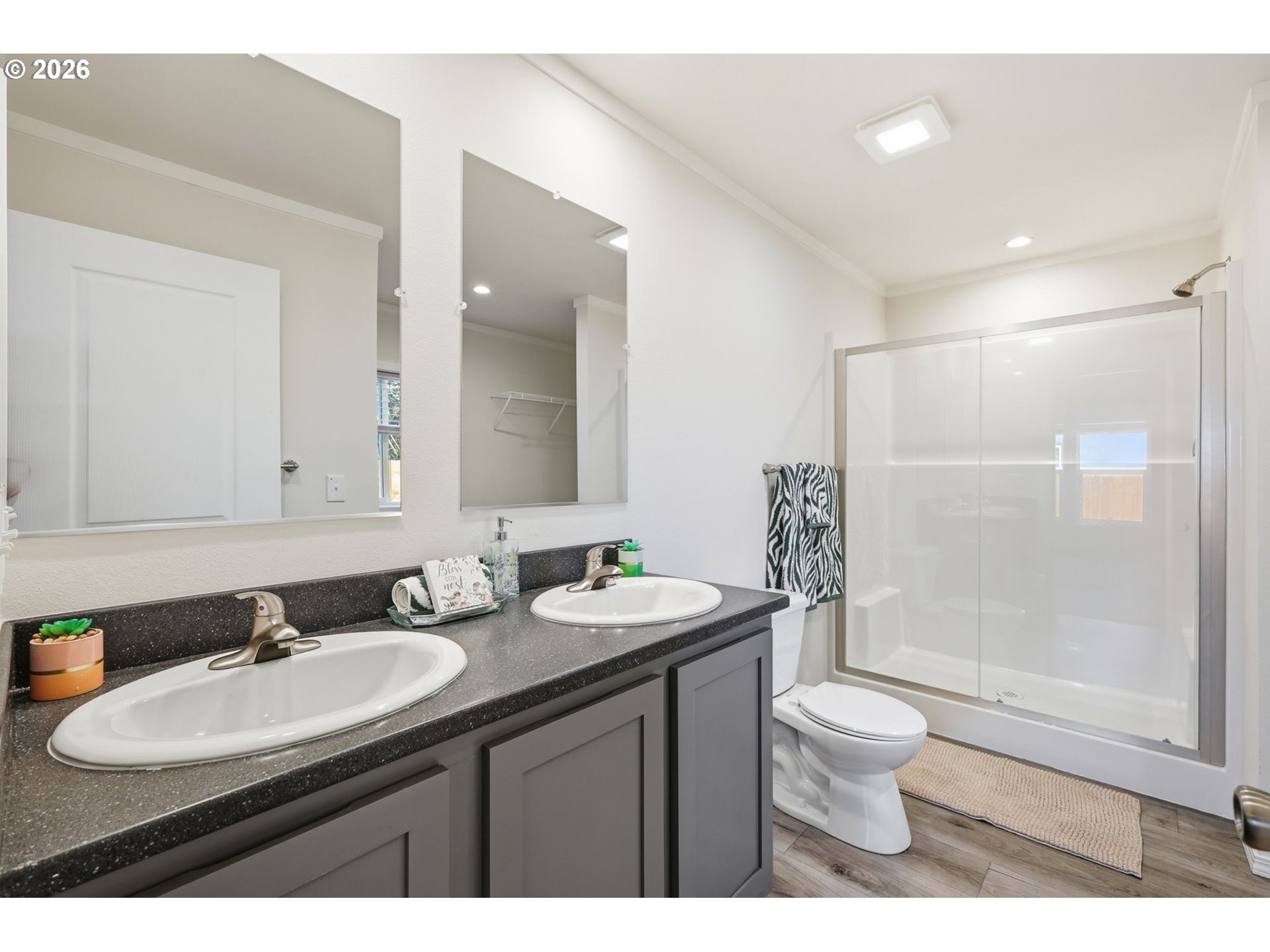 4920 E St Property Photo 16