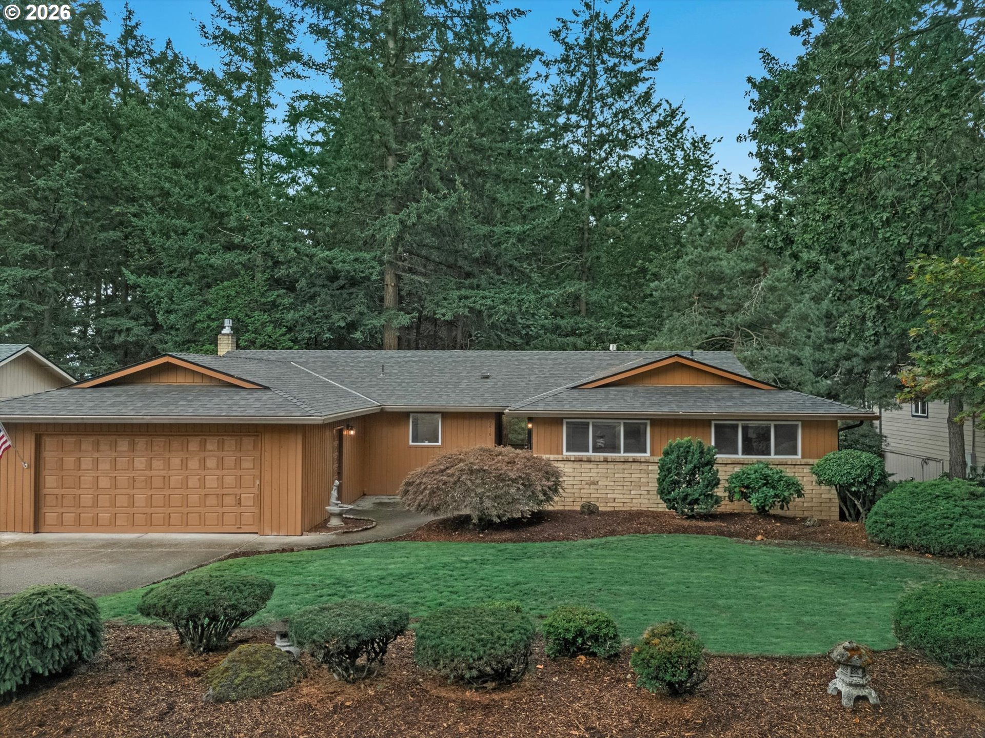 9816 Se King Way Property Photo 1
