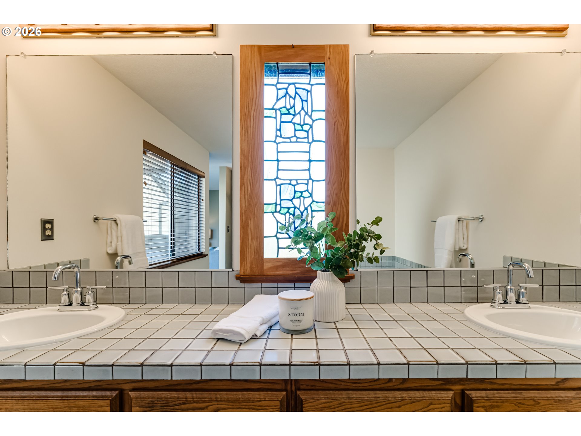 2185 Lake Isle Ct Property Photo 25