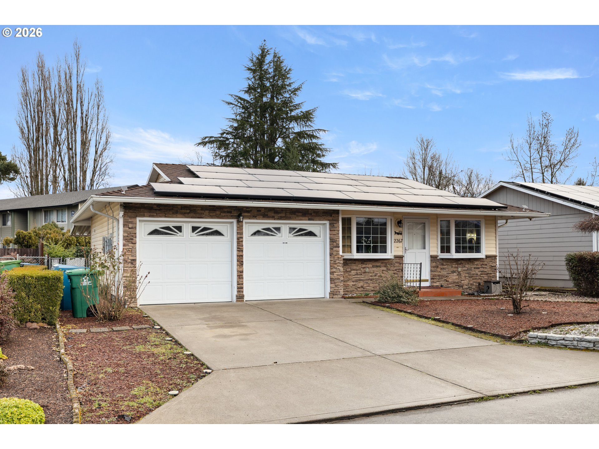 2267 Oregon Ct Property Photo 2