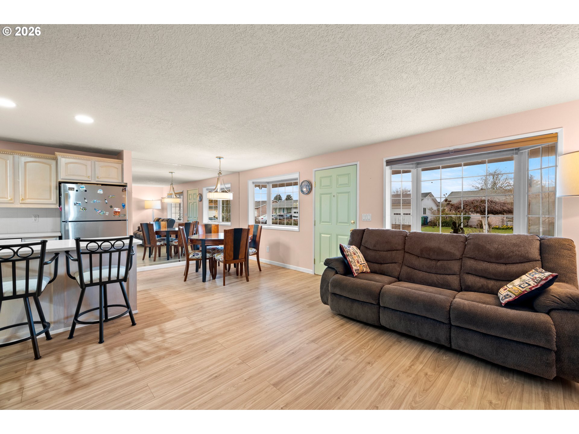 2267 Oregon Ct Property Photo 4