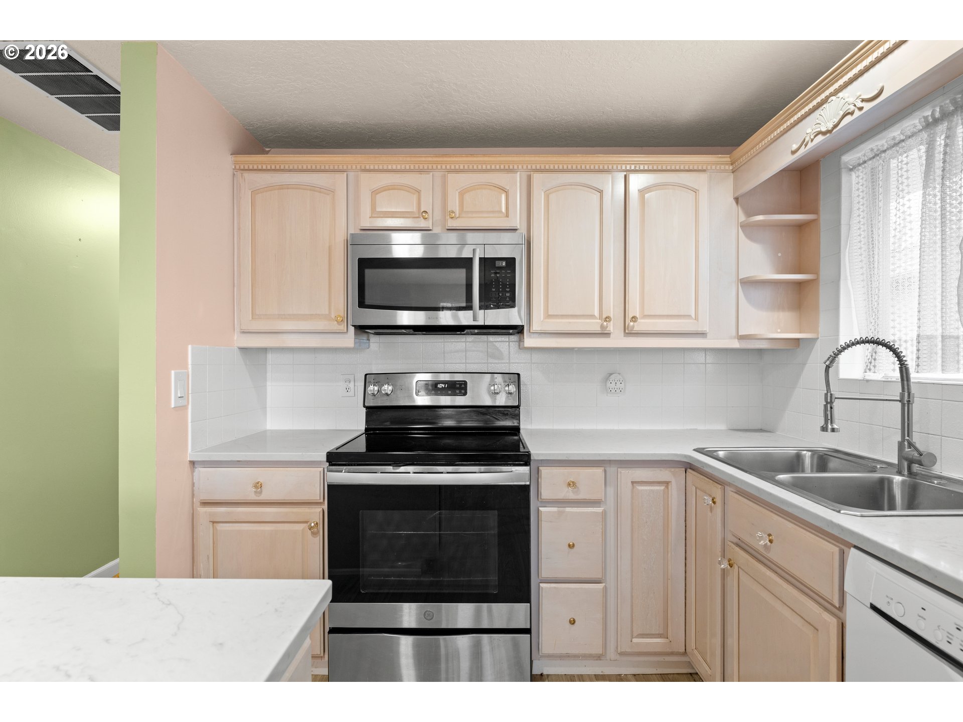 2267 Oregon Ct Property Photo 11