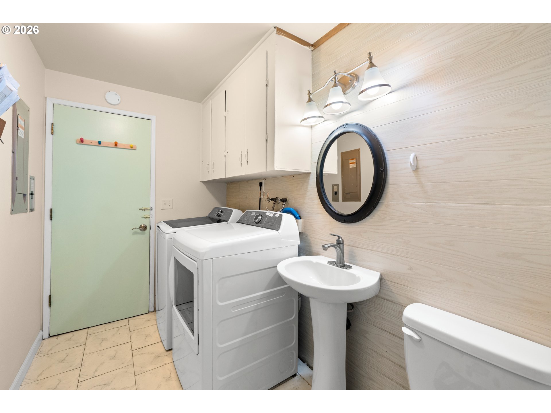 2267 Oregon Ct Property Photo 18