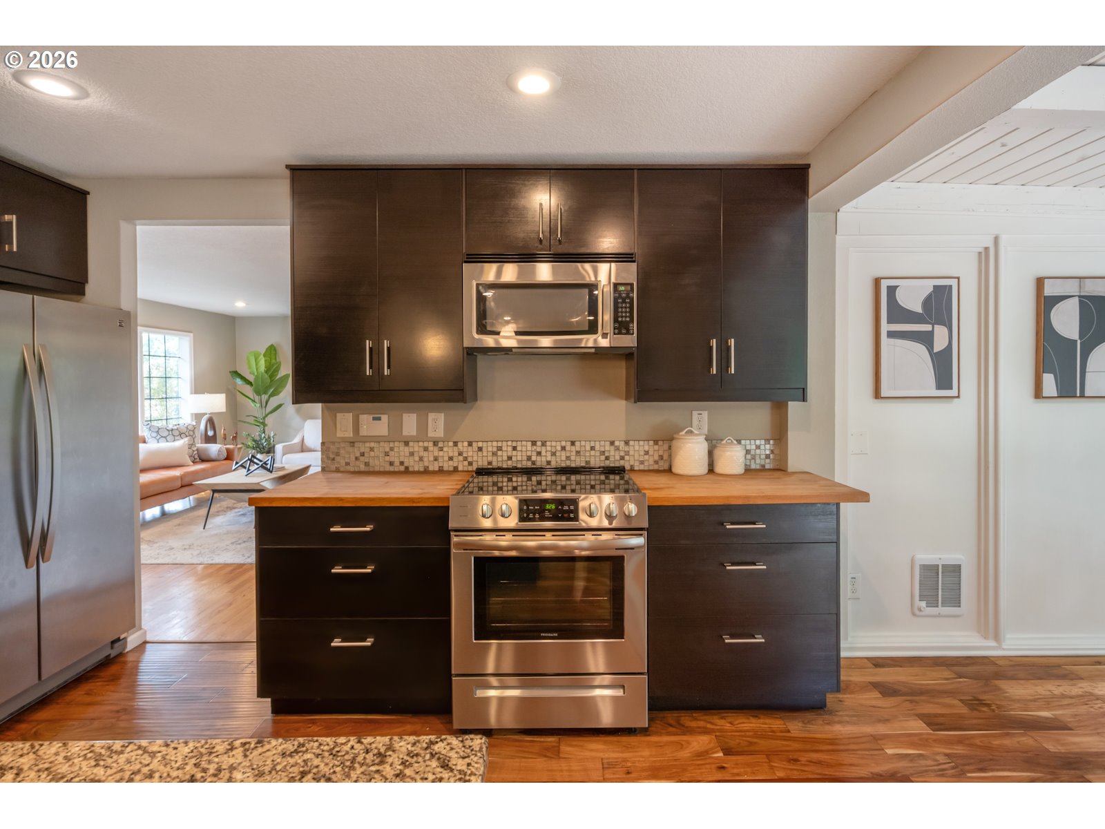 10165 Sw Walker Rd Property Photo 15