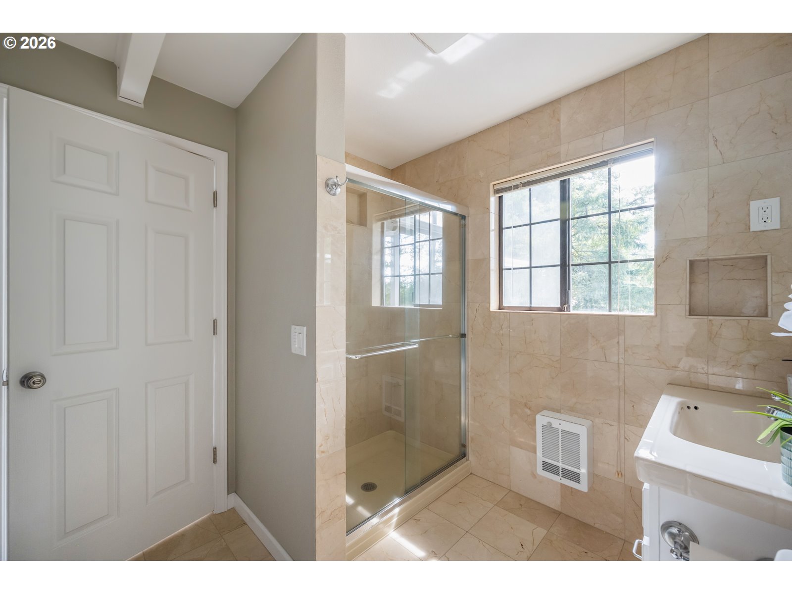 10165 Sw Walker Rd Property Photo 21