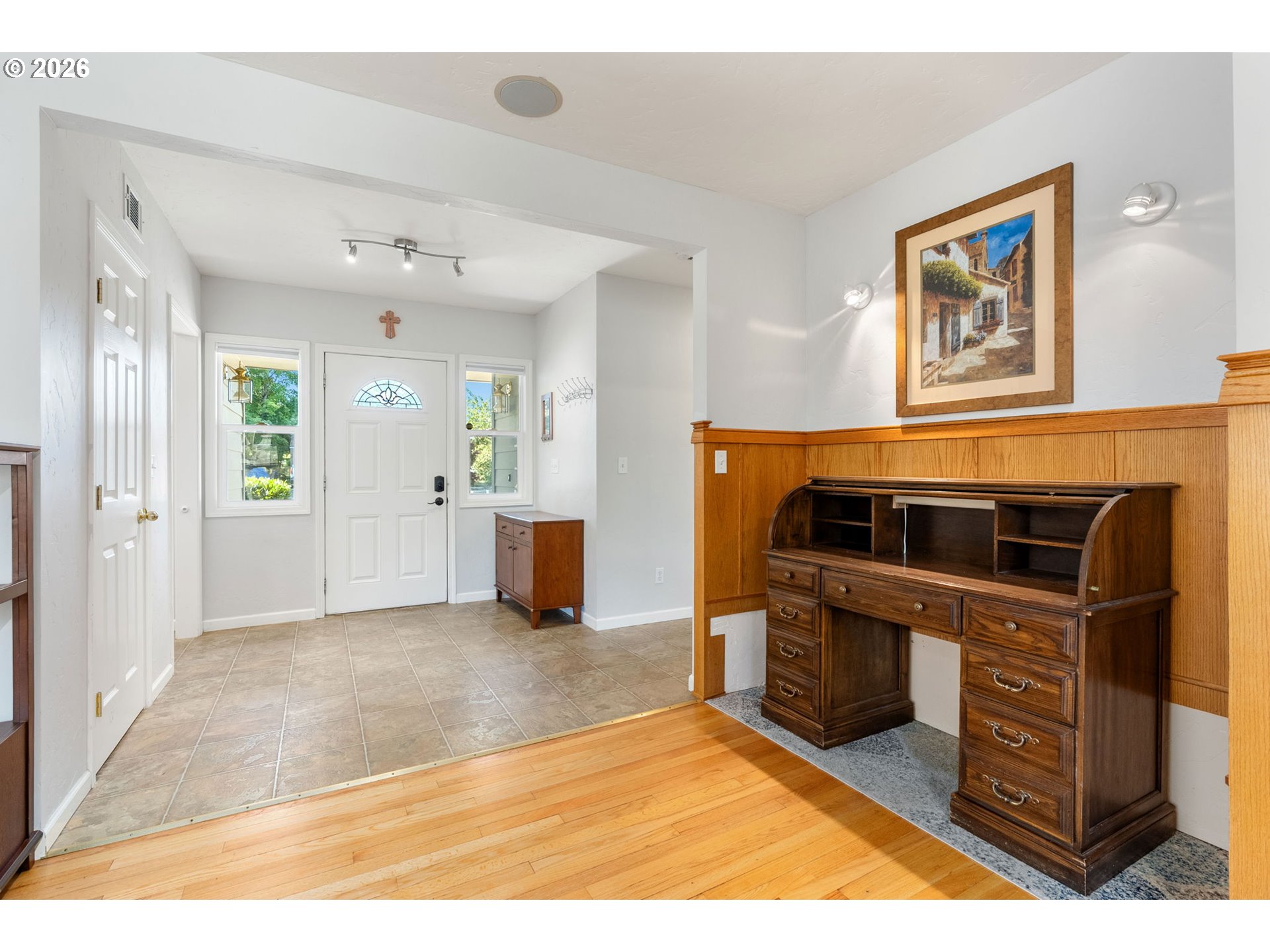 1612 Belmont Ave Property Photo 6