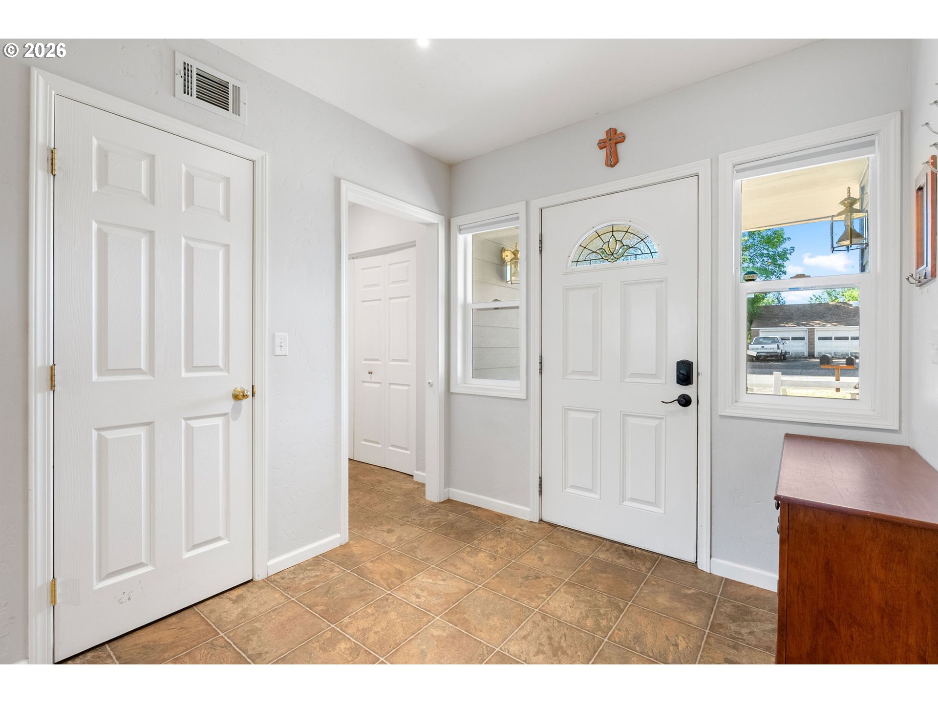 1612 Belmont Ave Property Photo 15