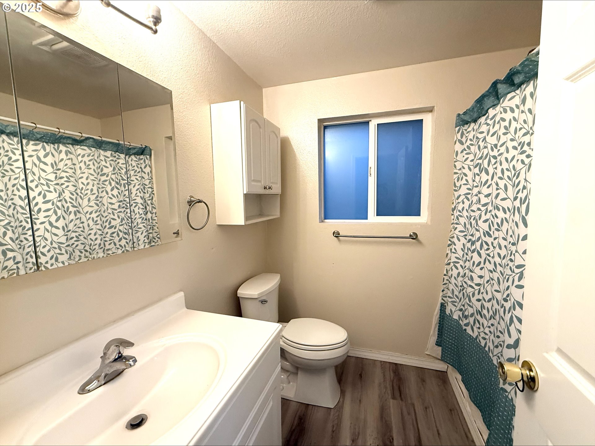 454 Ne Elm St Property Photo 11