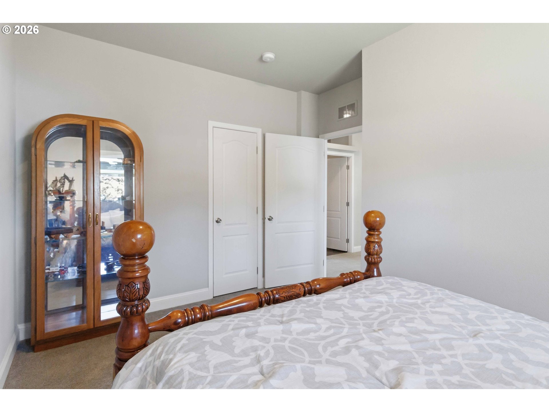 414 Jackson St Property Photo 32