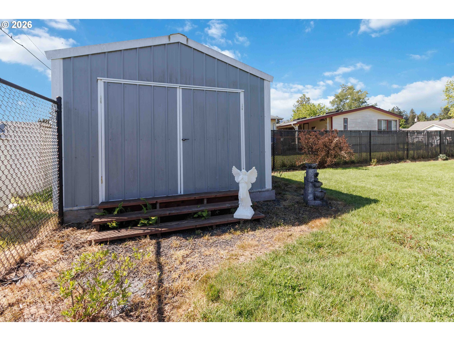 414 Jackson St Property Photo 44