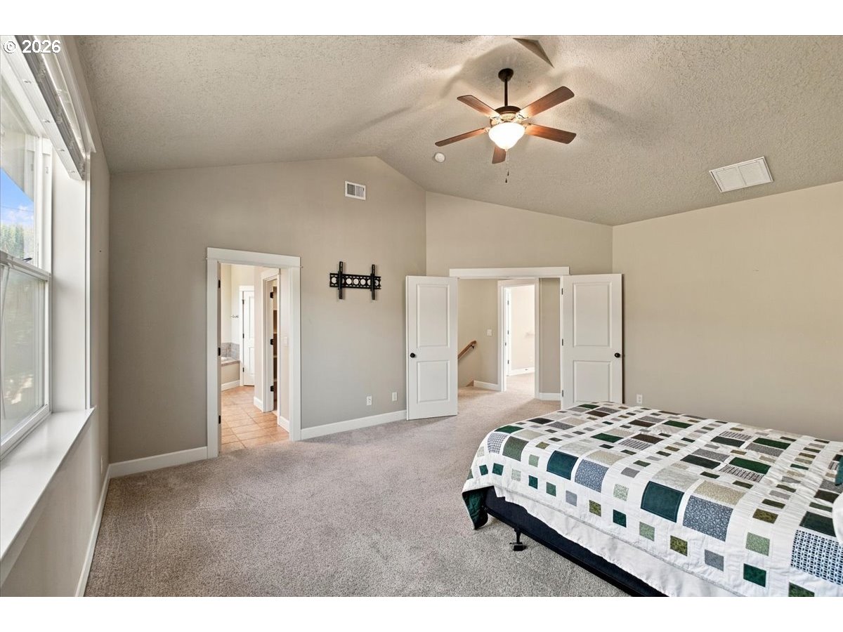 2389 Nw Scenic Dr Property Photo 24