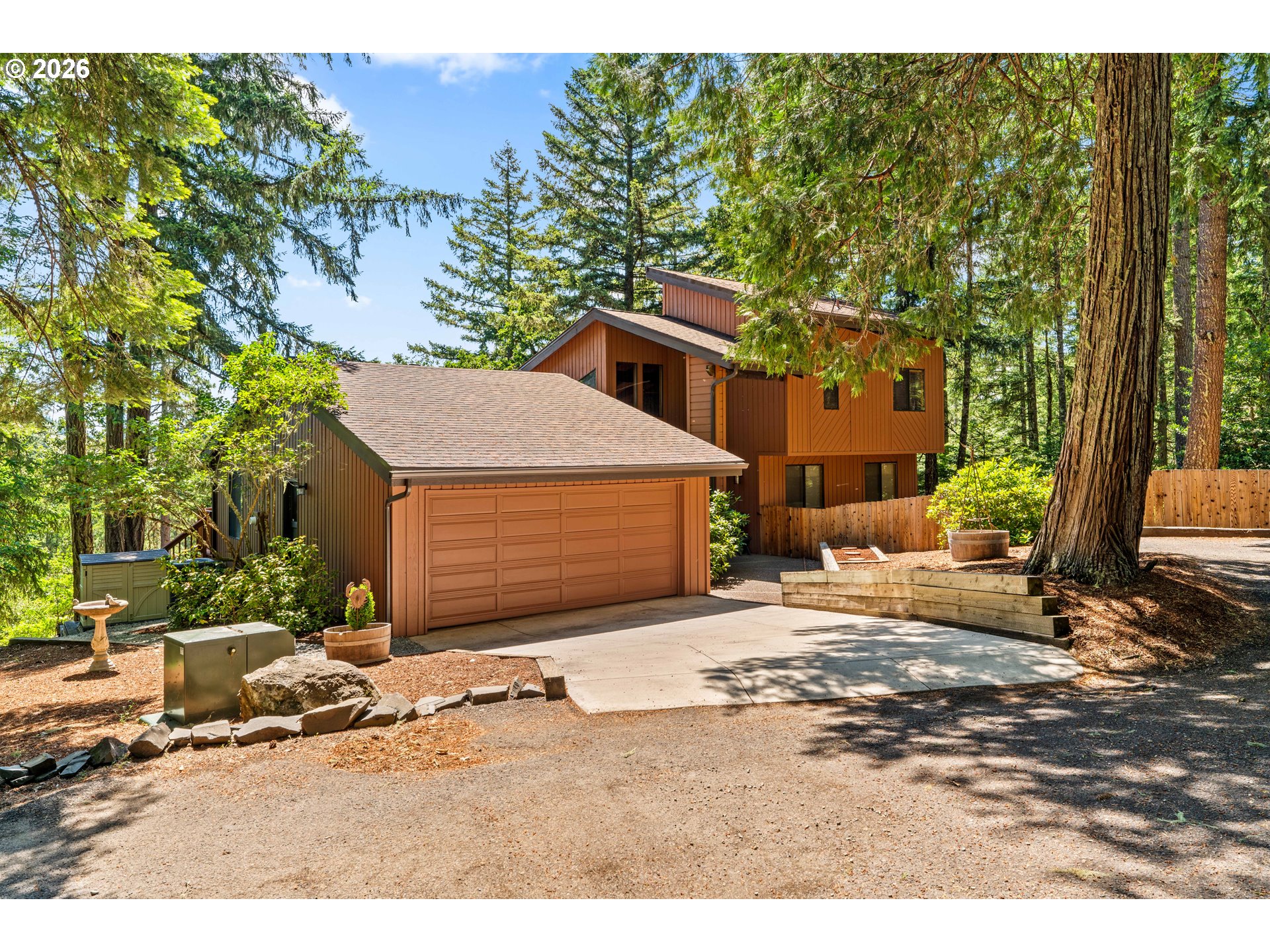 28560 Sutherlin Ln Property Photo 1