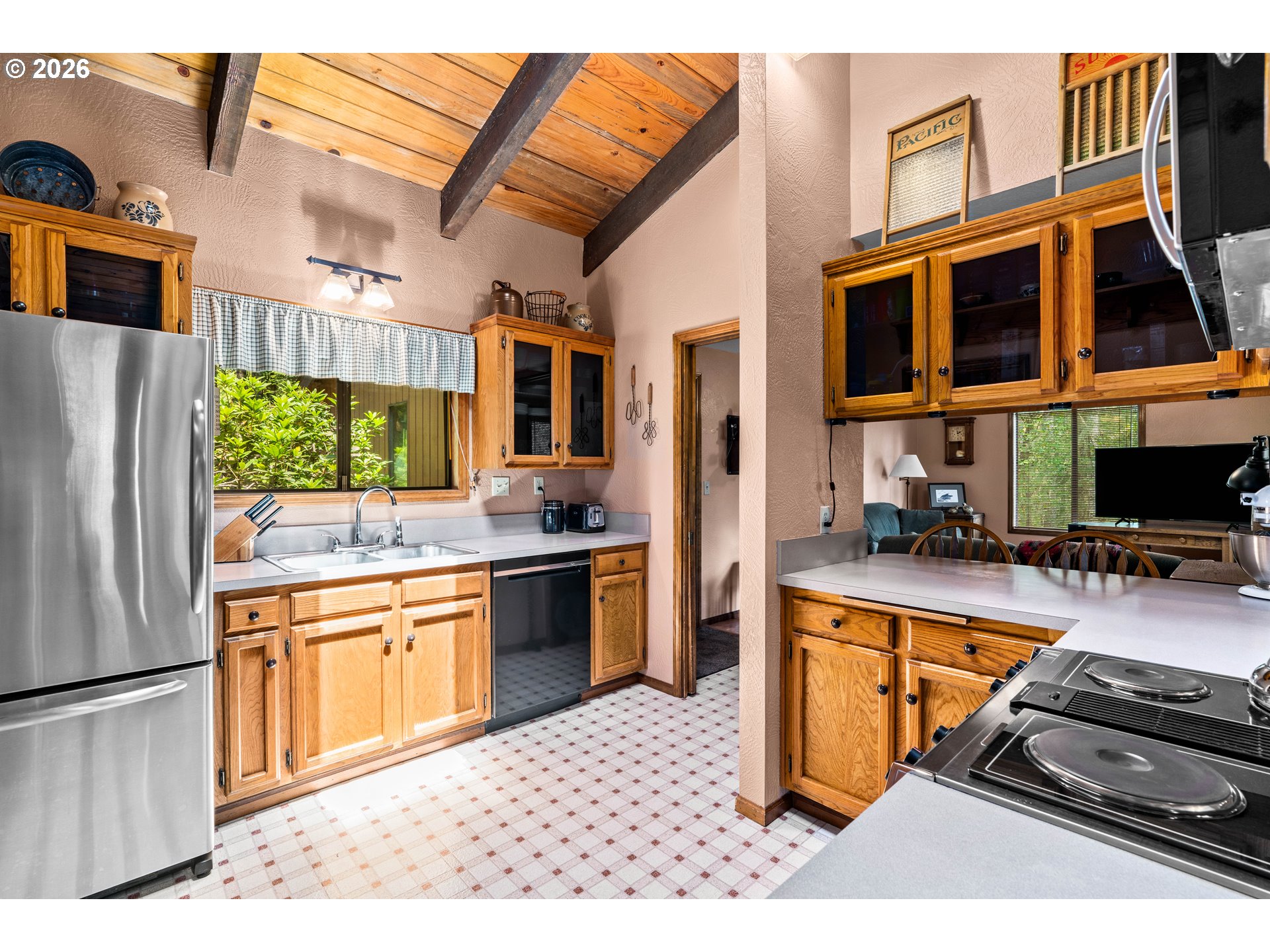 28560 Sutherlin Ln Property Photo 10