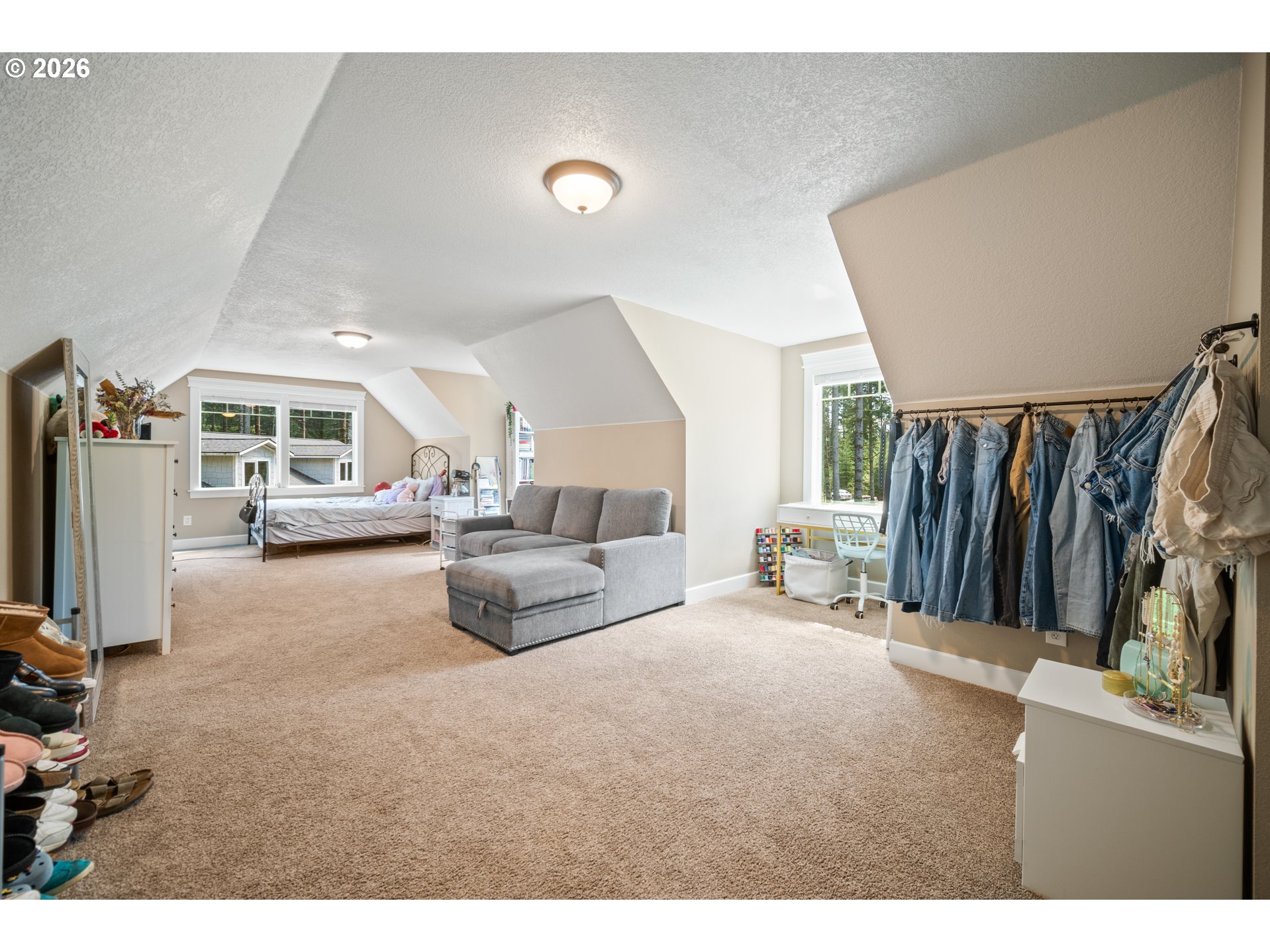 411 Five Peaks Dr Property Photo 30