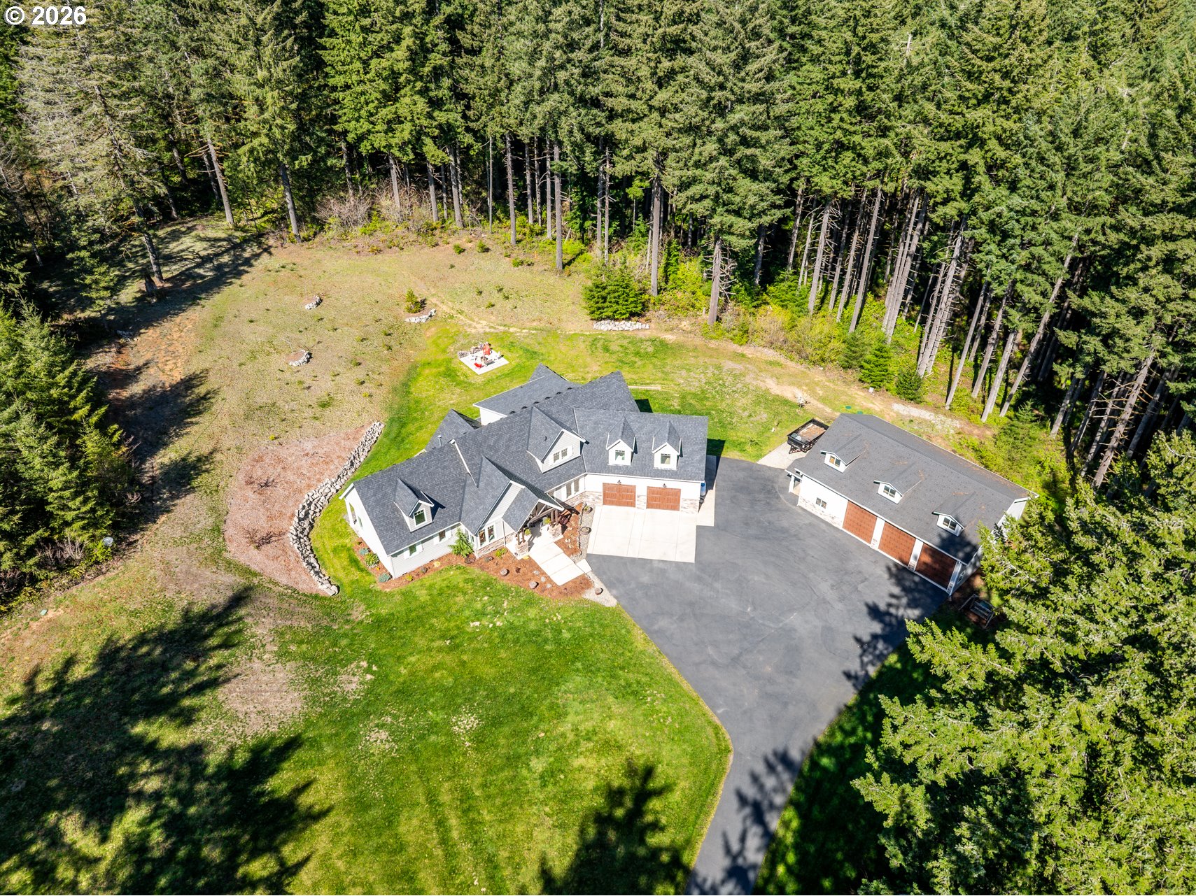 411 Five Peaks Dr Property Photo 45