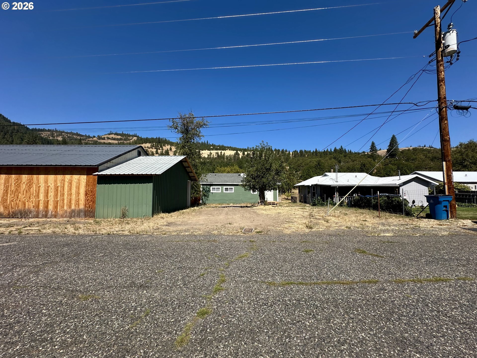 617 N Main St Property Photo 29